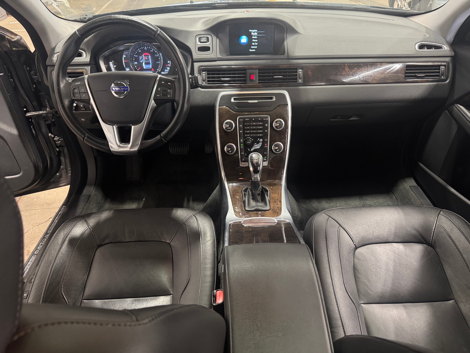 Thumbnail: 2016 Volvo S80 - 2