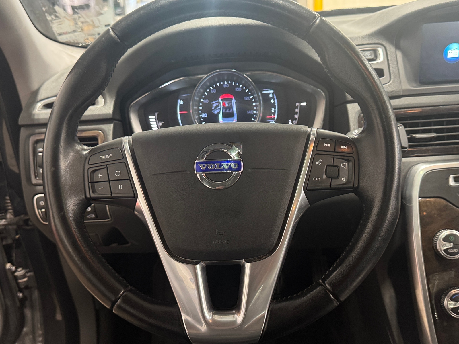Thumbnail: 2016 Volvo S80 - 4