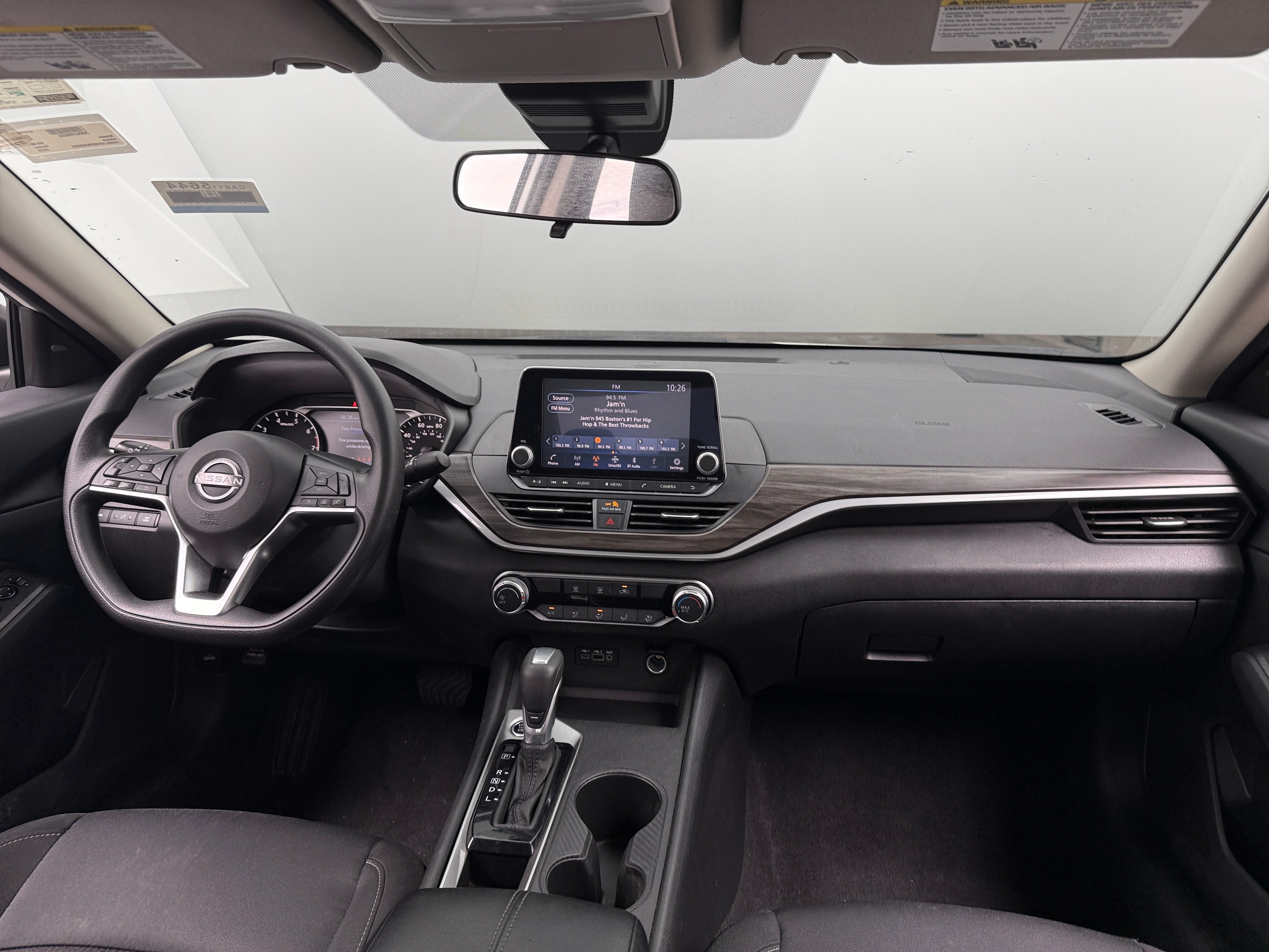 2025 Nissan Altima SV - Photo 9