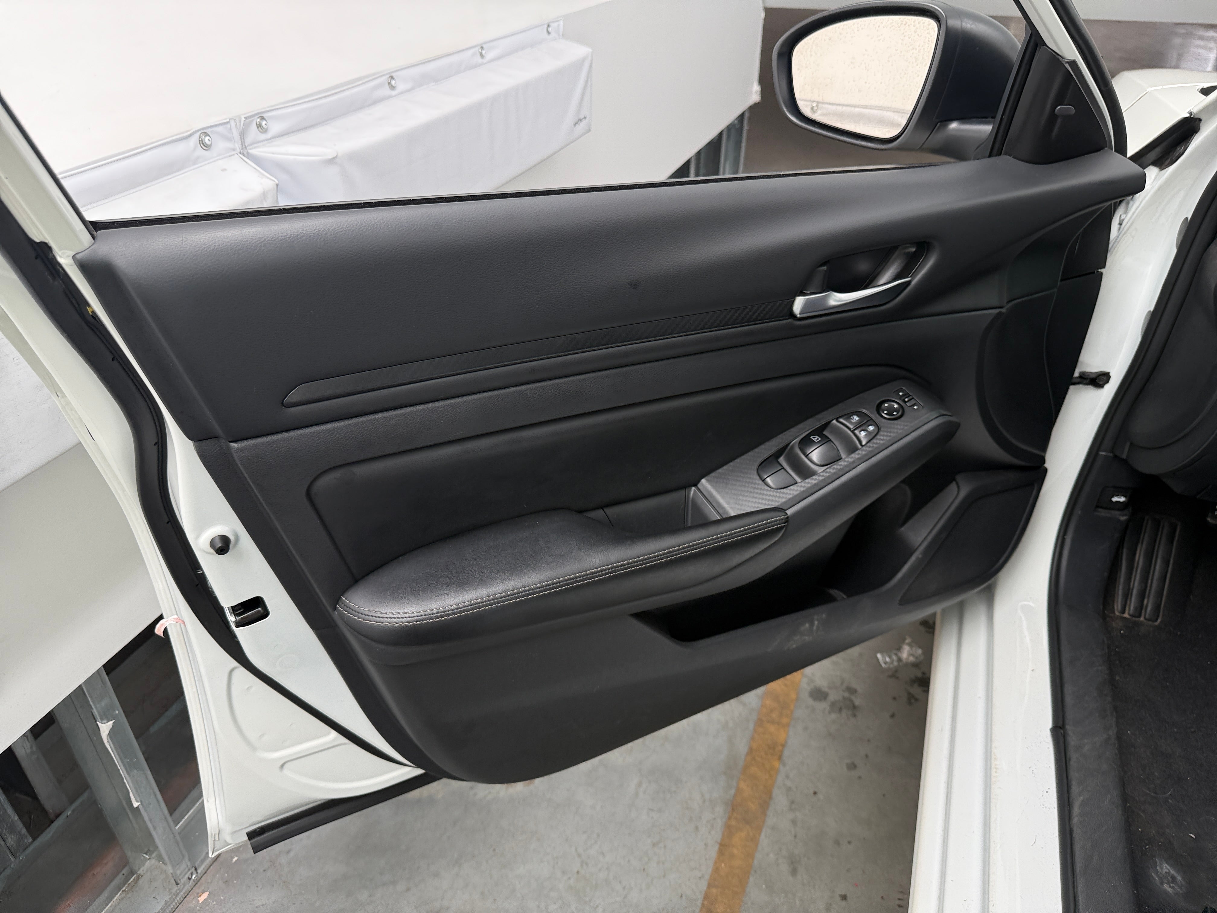 2025 Nissan Altima SV - Photo 7