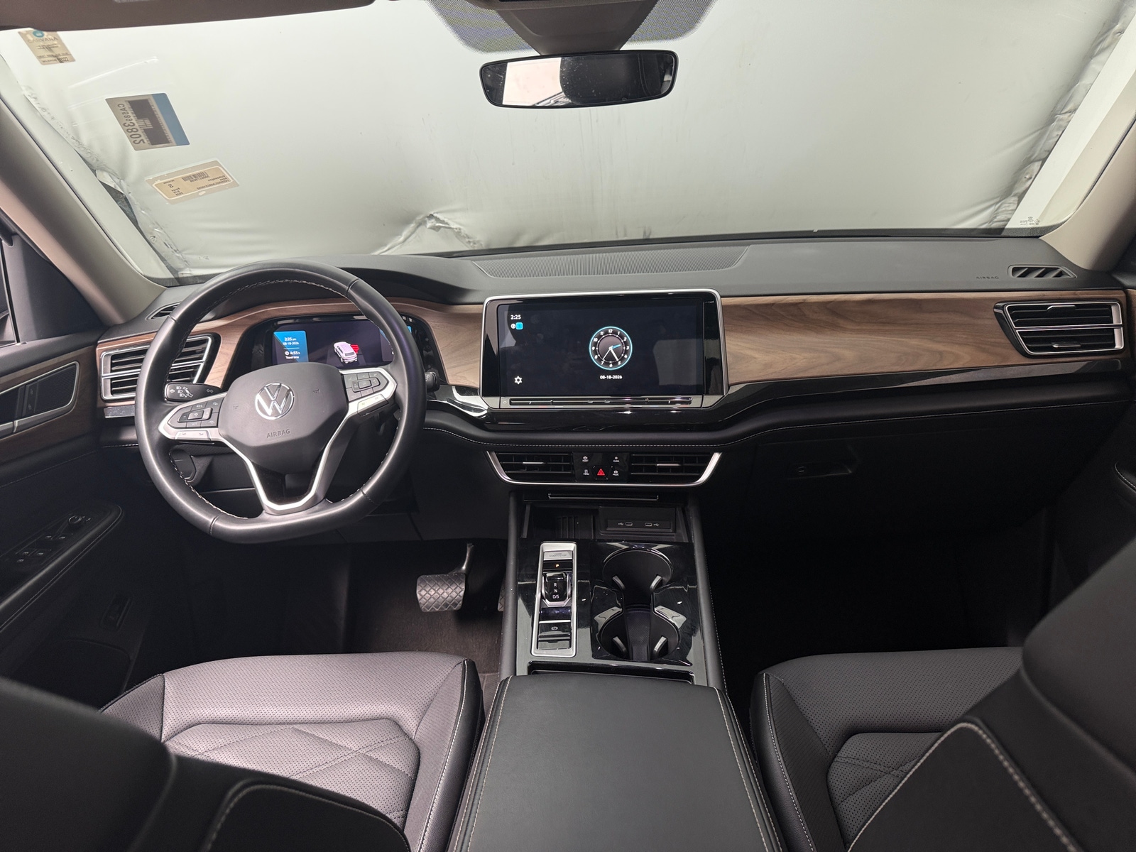 Thumbnail: 2025 Volkswagen Atlas - 2
