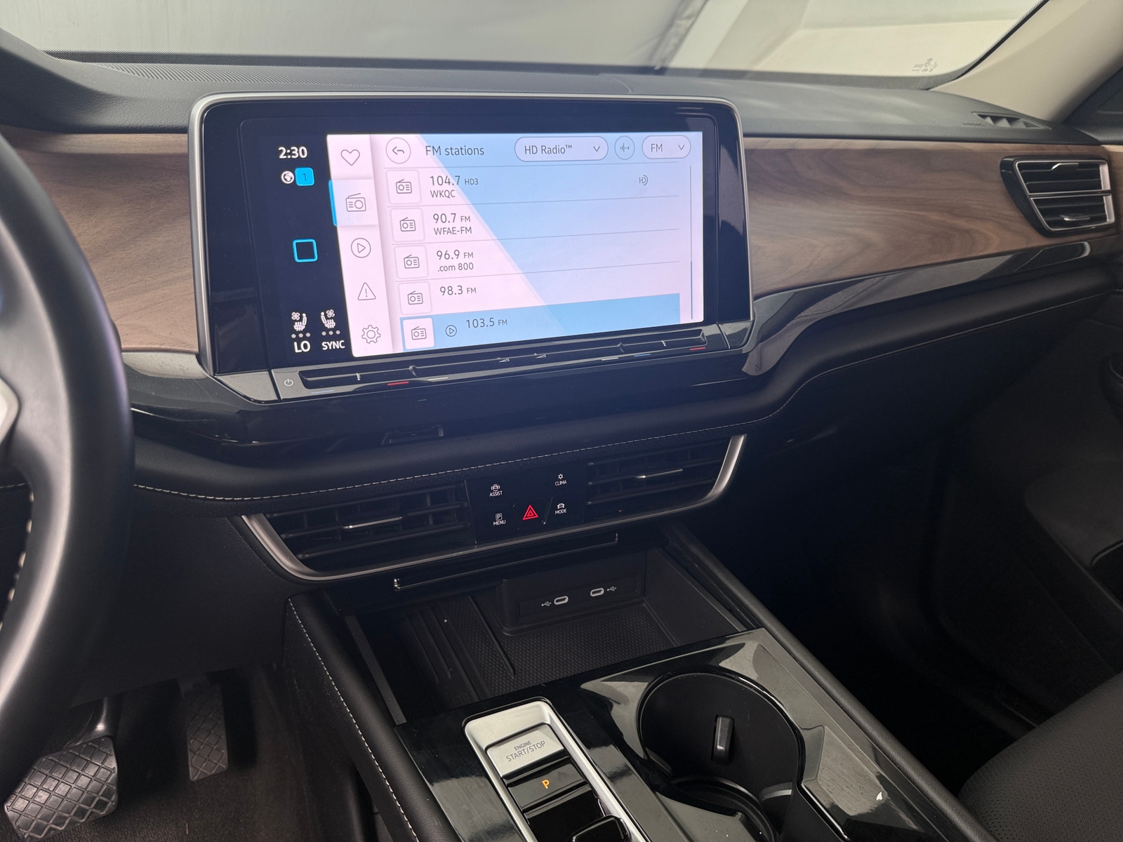 Thumbnail: 2025 Volkswagen Atlas - 3