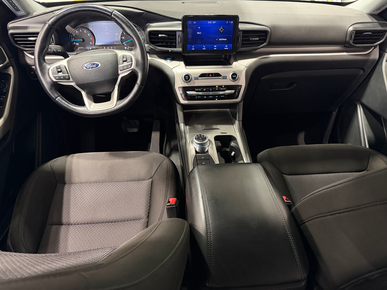 Thumbnail: 2022 Ford Explorer - 3