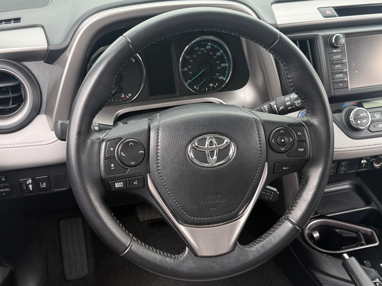 Thumbnail: 2016 Toyota RAV4 - 4