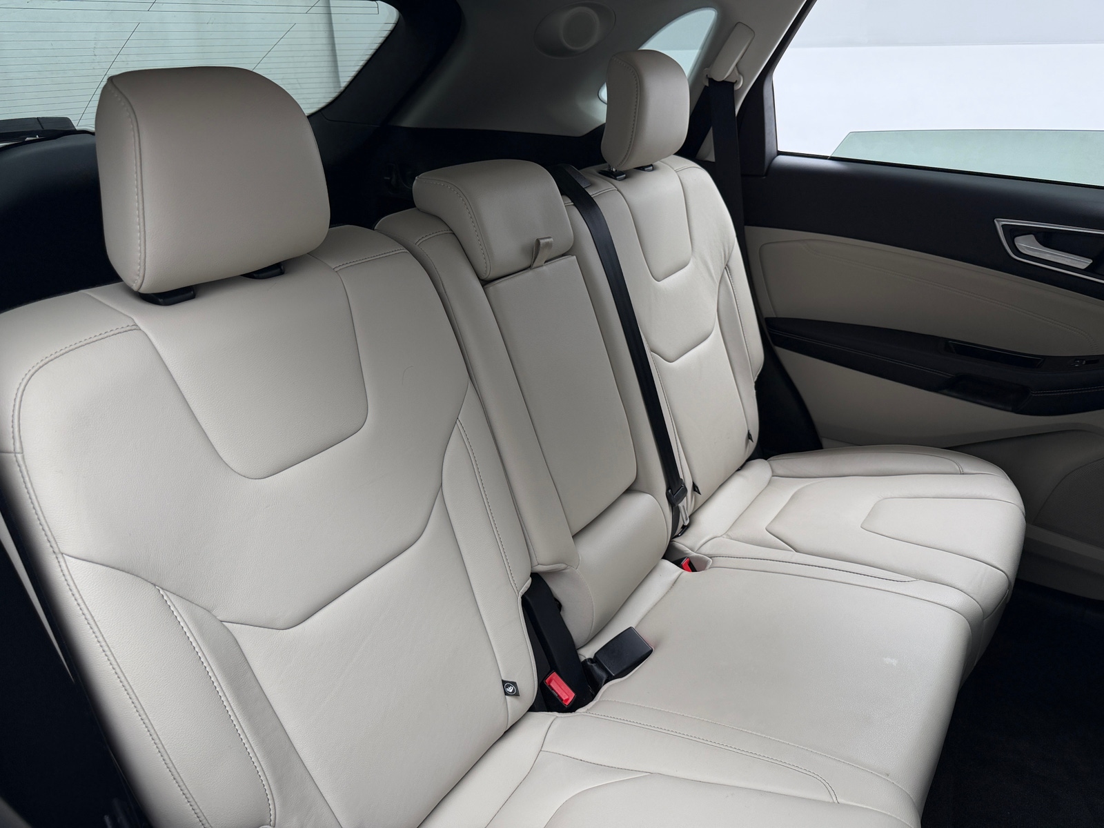 Thumbnail: 2020 Ford Edge - 5