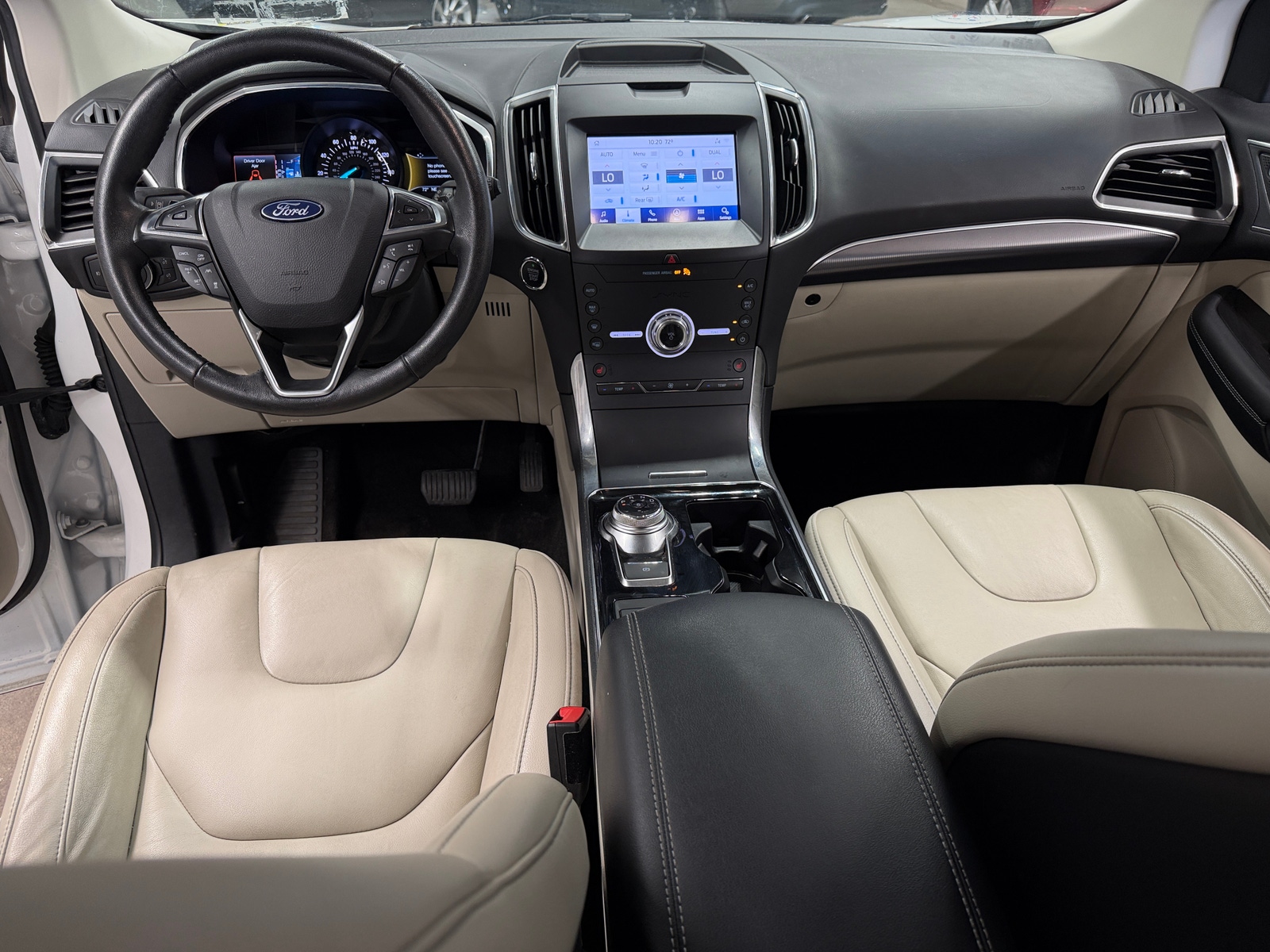 Thumbnail: 2020 Ford Edge - 2