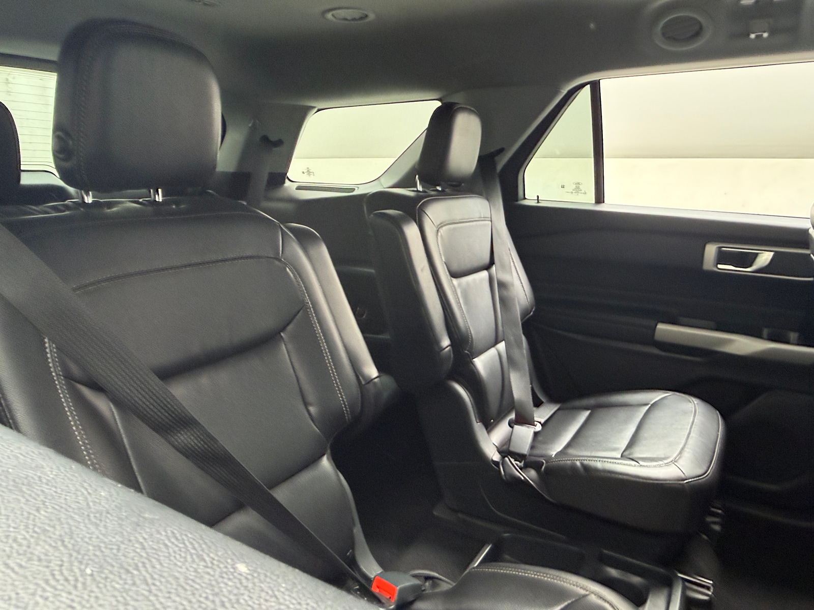 Thumbnail: 2020 Ford Explorer - 5
