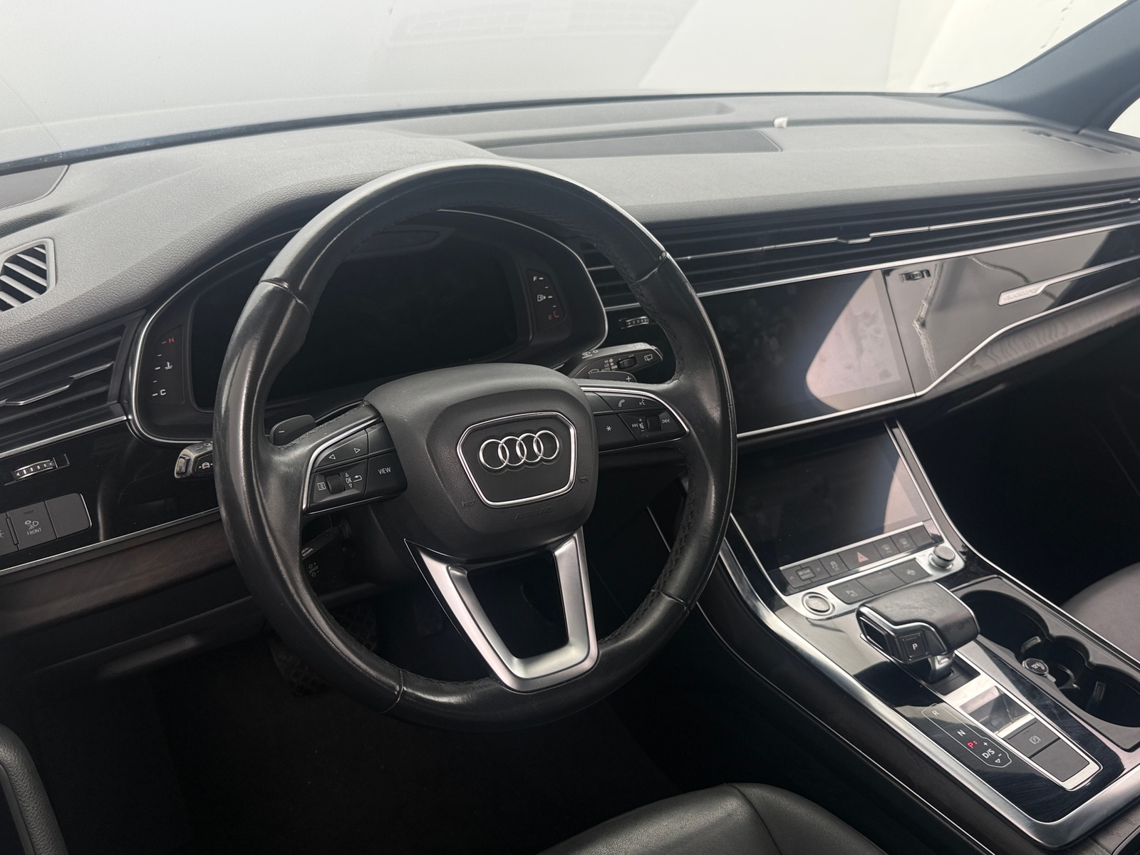Thumbnail: 2022 Audi Q7 - 4
