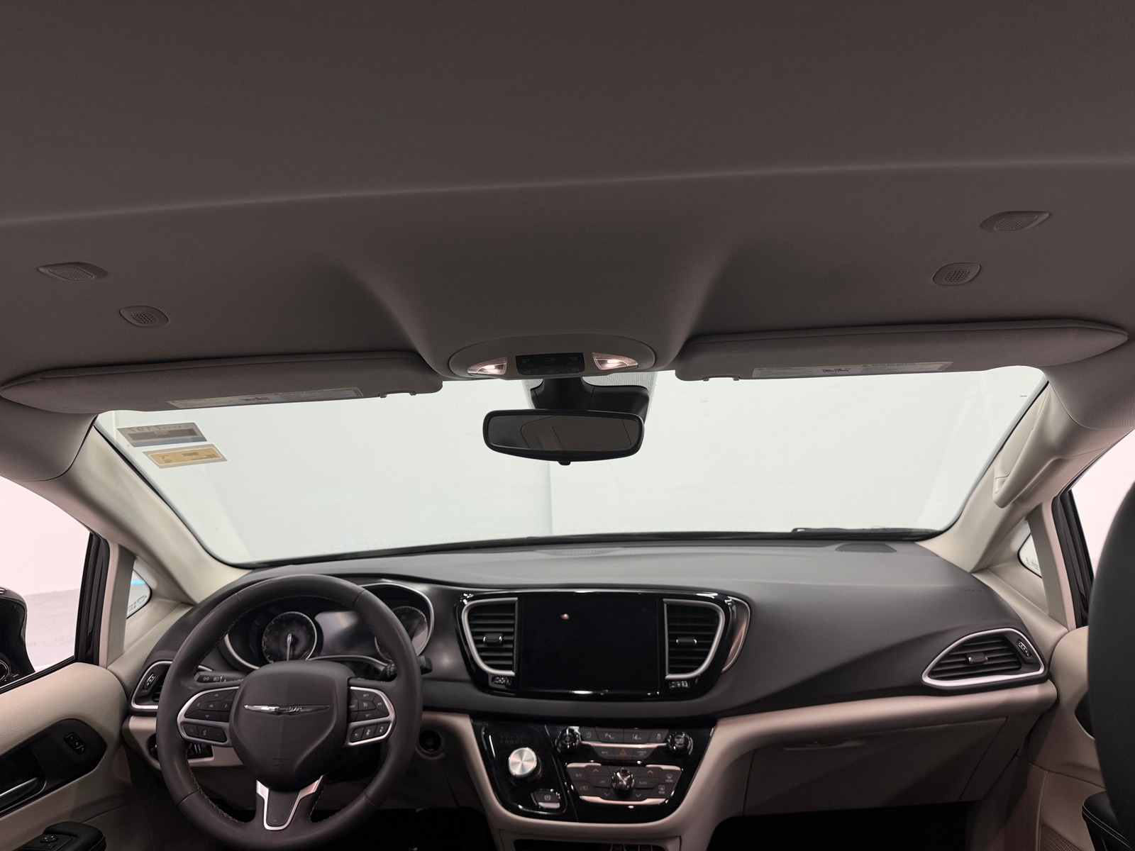 Thumbnail: 2024 Chrysler Pacifica - 2