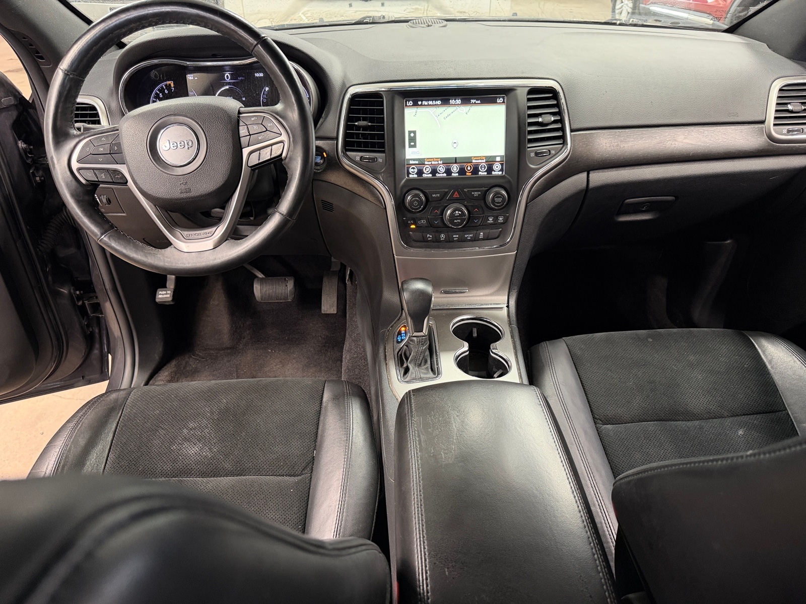 Thumbnail: 2018 Jeep Grand Cherokee - 2