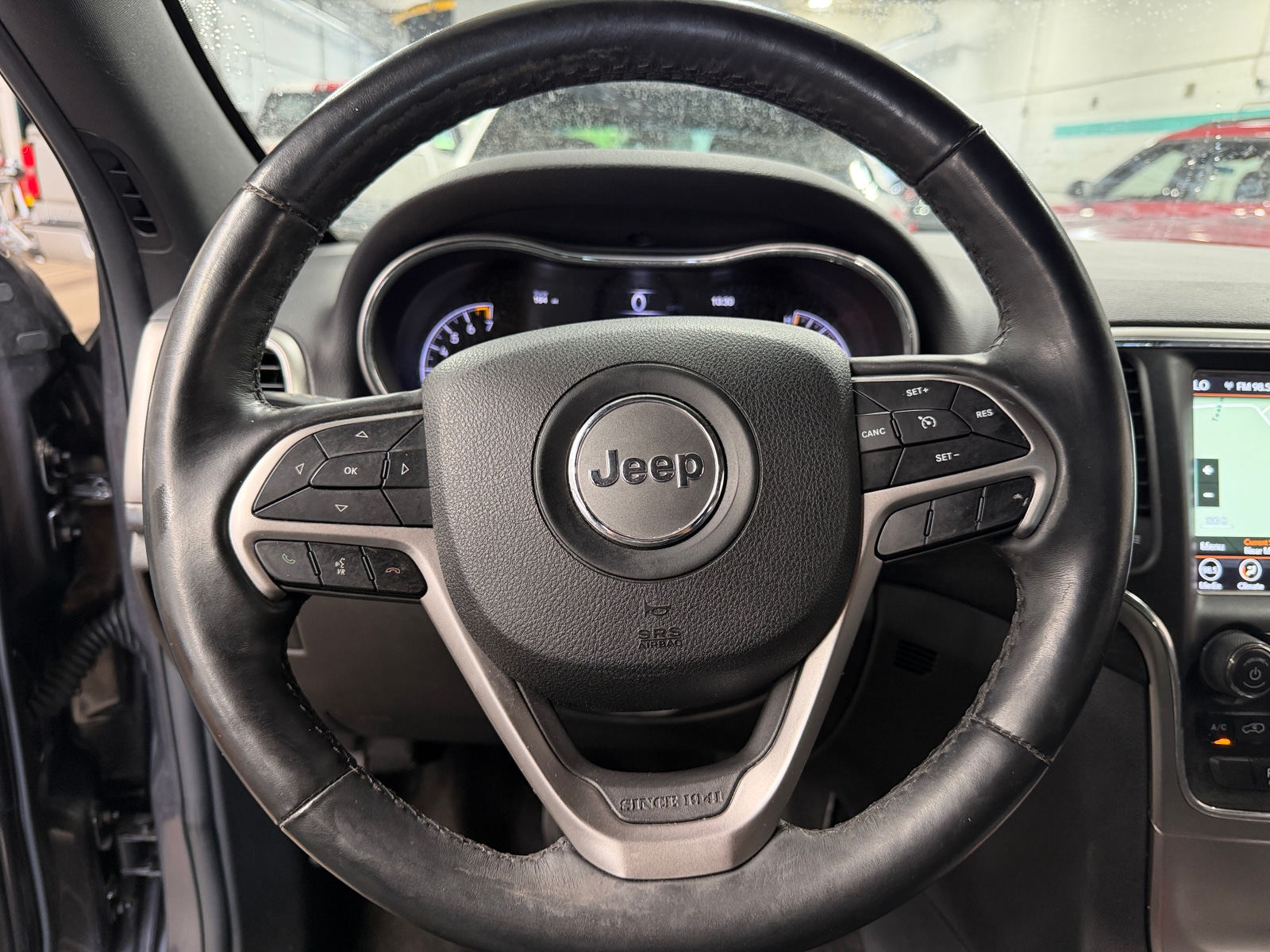 Thumbnail: 2018 Jeep Grand Cherokee - 4