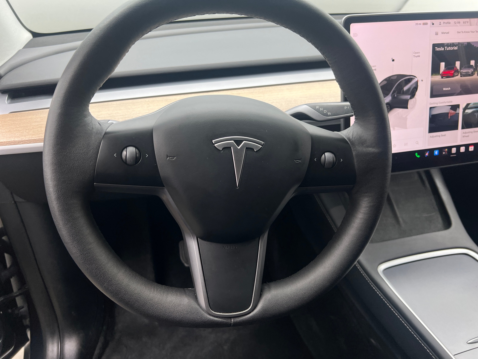 Thumbnail: 2023 Tesla Model Y - 4