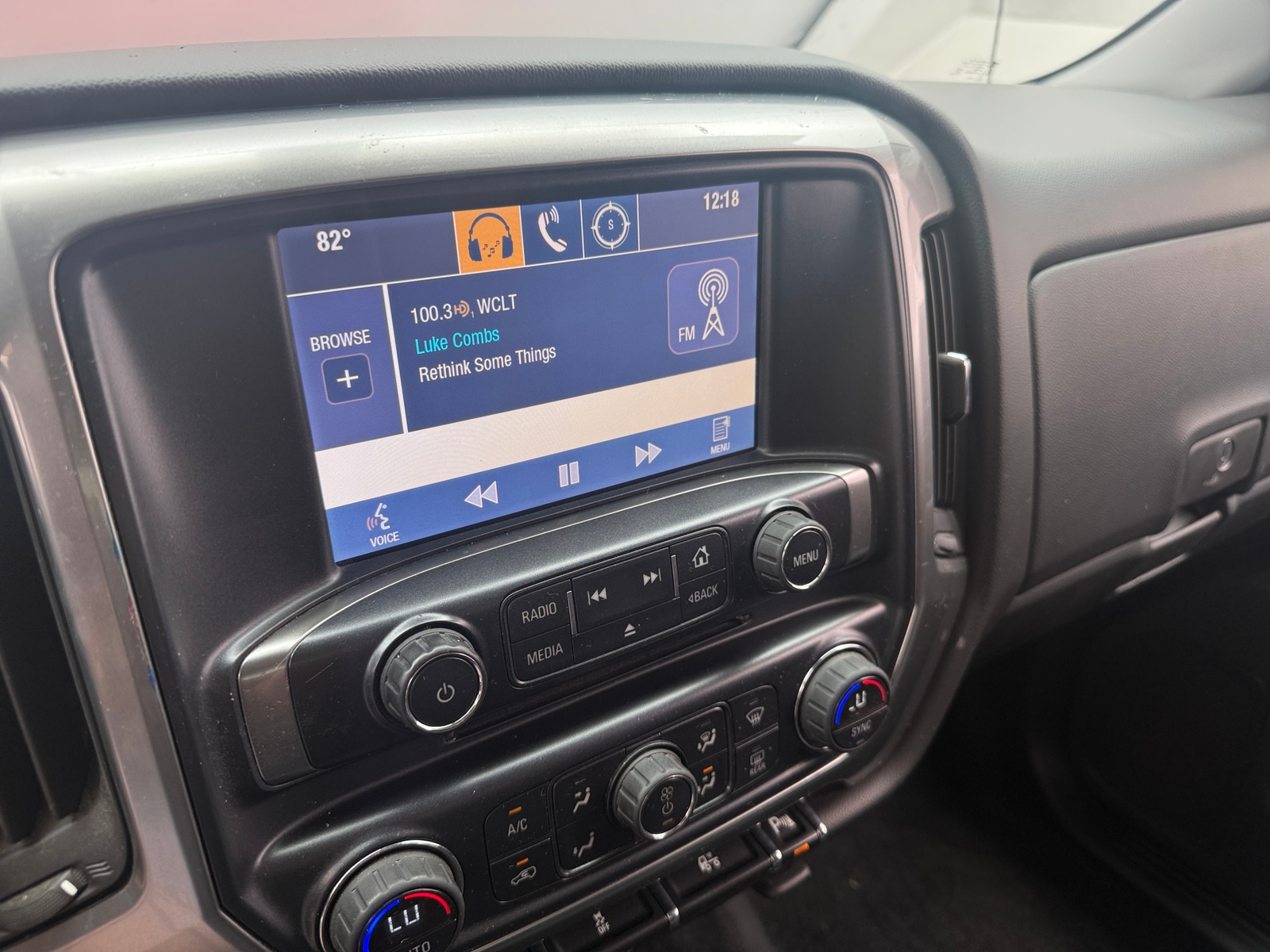 Thumbnail: 2014 Chevrolet Silverado 1500 - 4