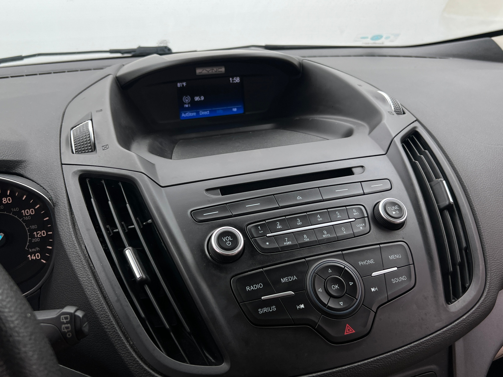Thumbnail: 2017 Ford Escape - 4