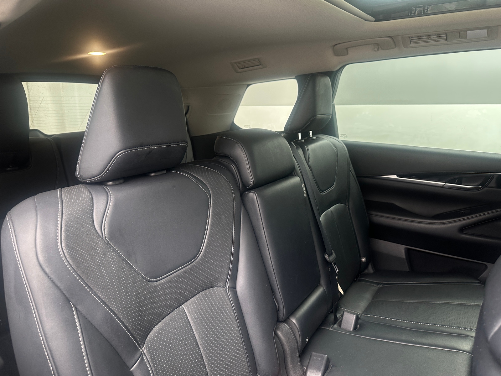 Thumbnail: 2023 INFINITI QX60 - 5