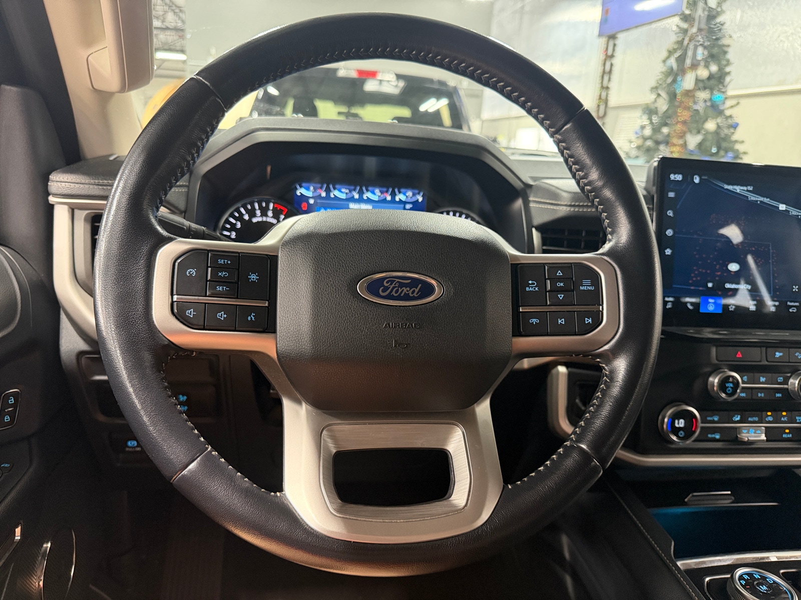 Thumbnail: 2023 Ford Expedition MAX - 5