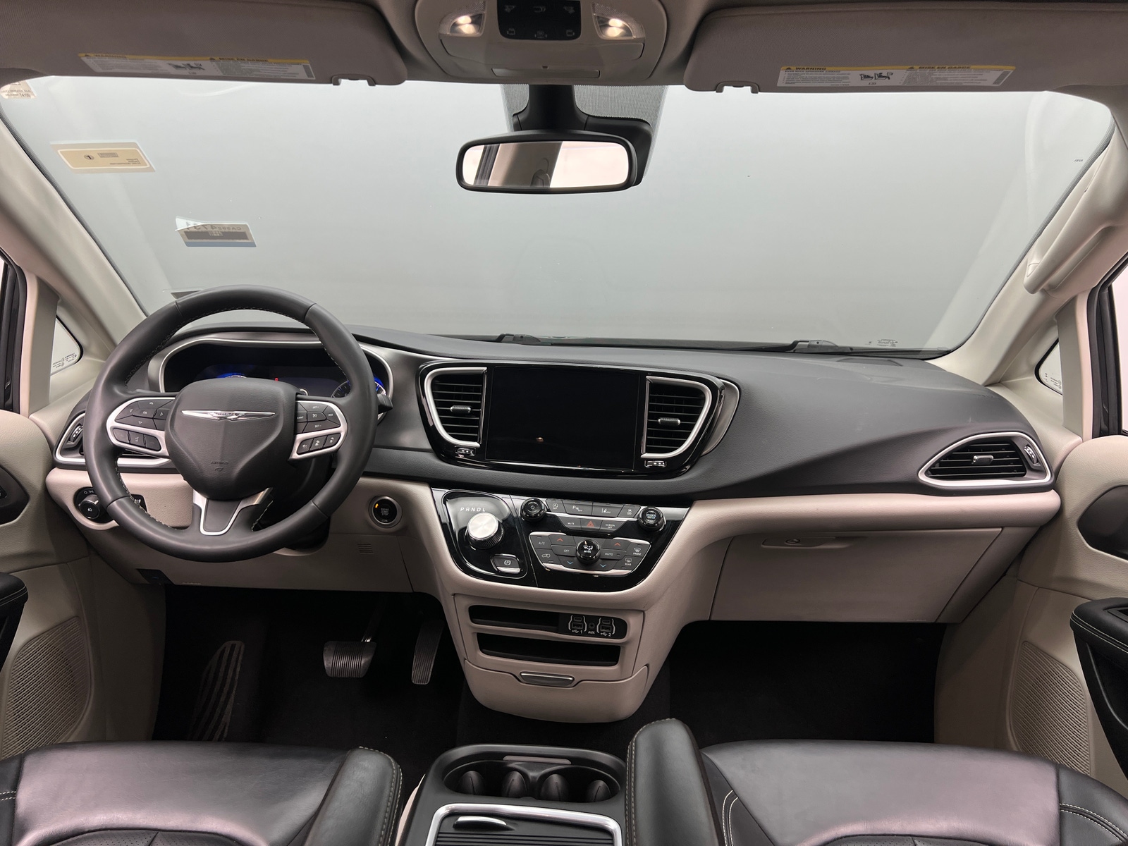 Thumbnail: 2023 Chrysler Pacifica - 2