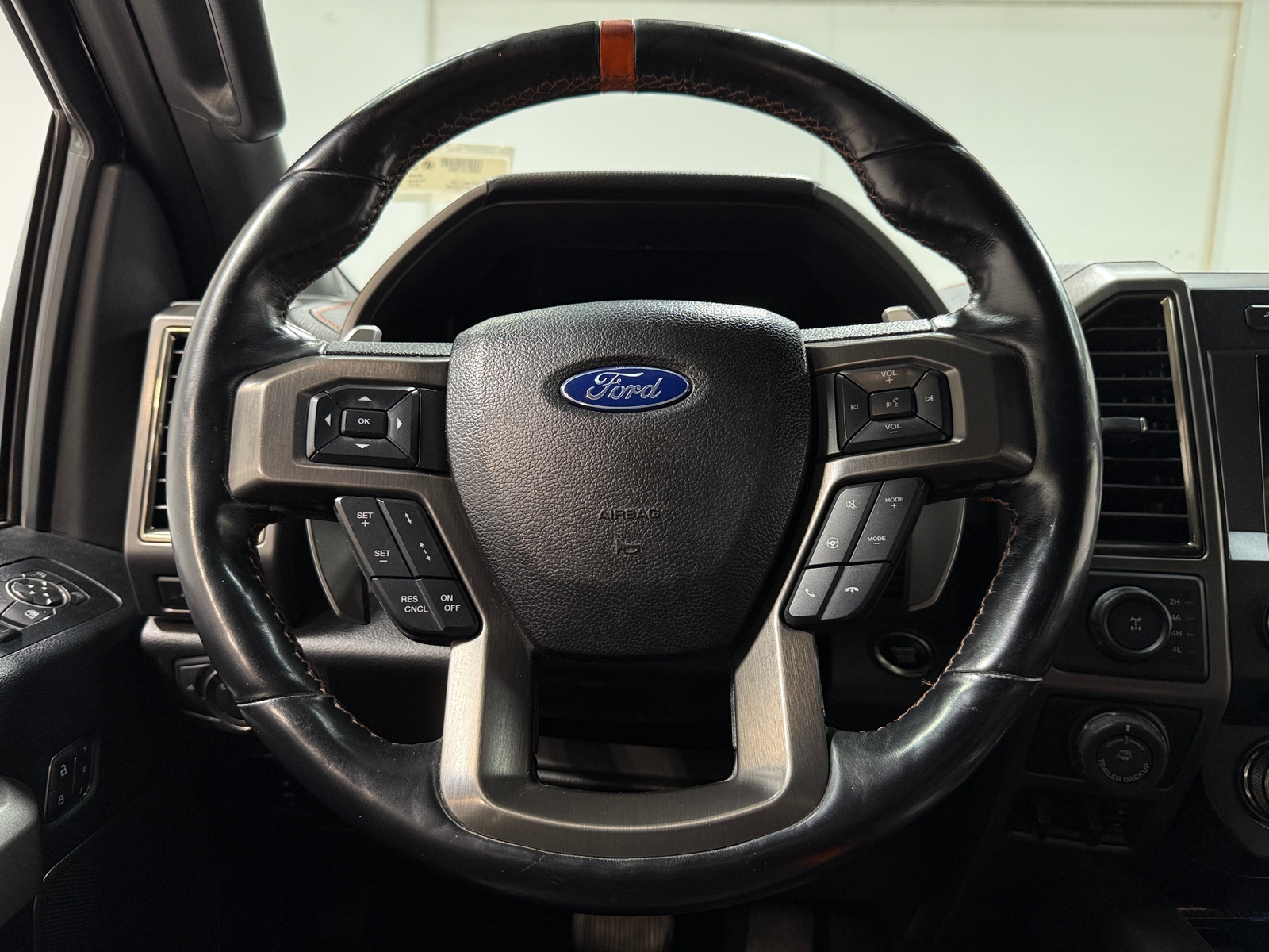 Thumbnail: 2017 Ford Econoline - 4