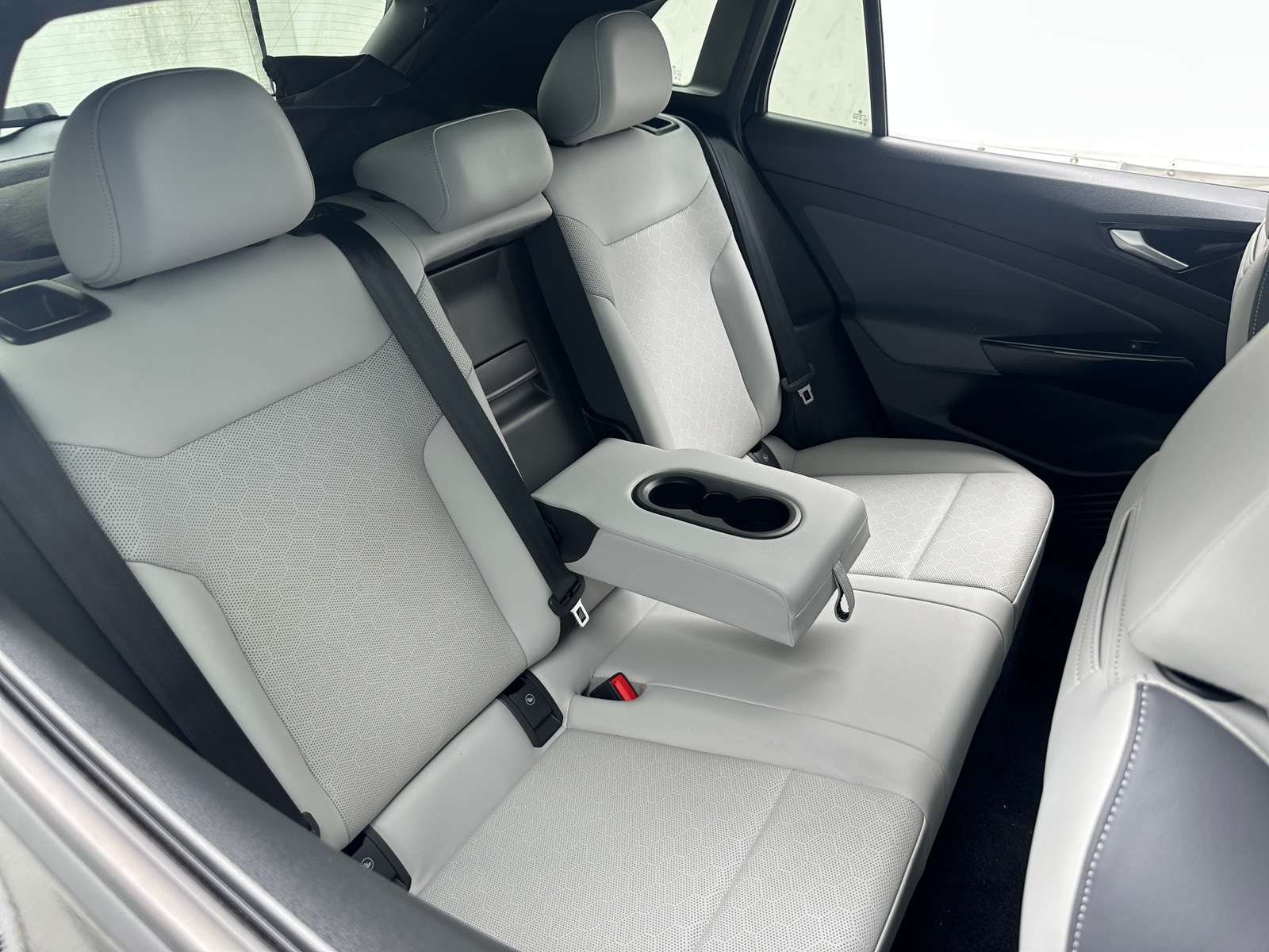 Thumbnail: 2021 Volkswagen ID.4 - 5