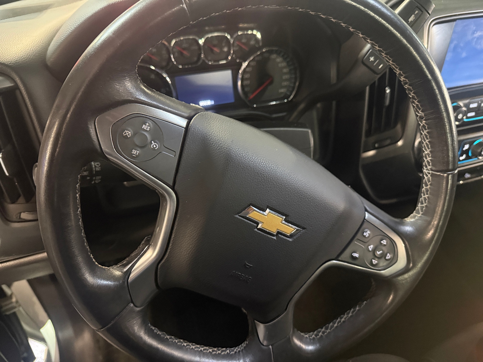 Thumbnail: 2016 Chevrolet Silverado 1500 - 5