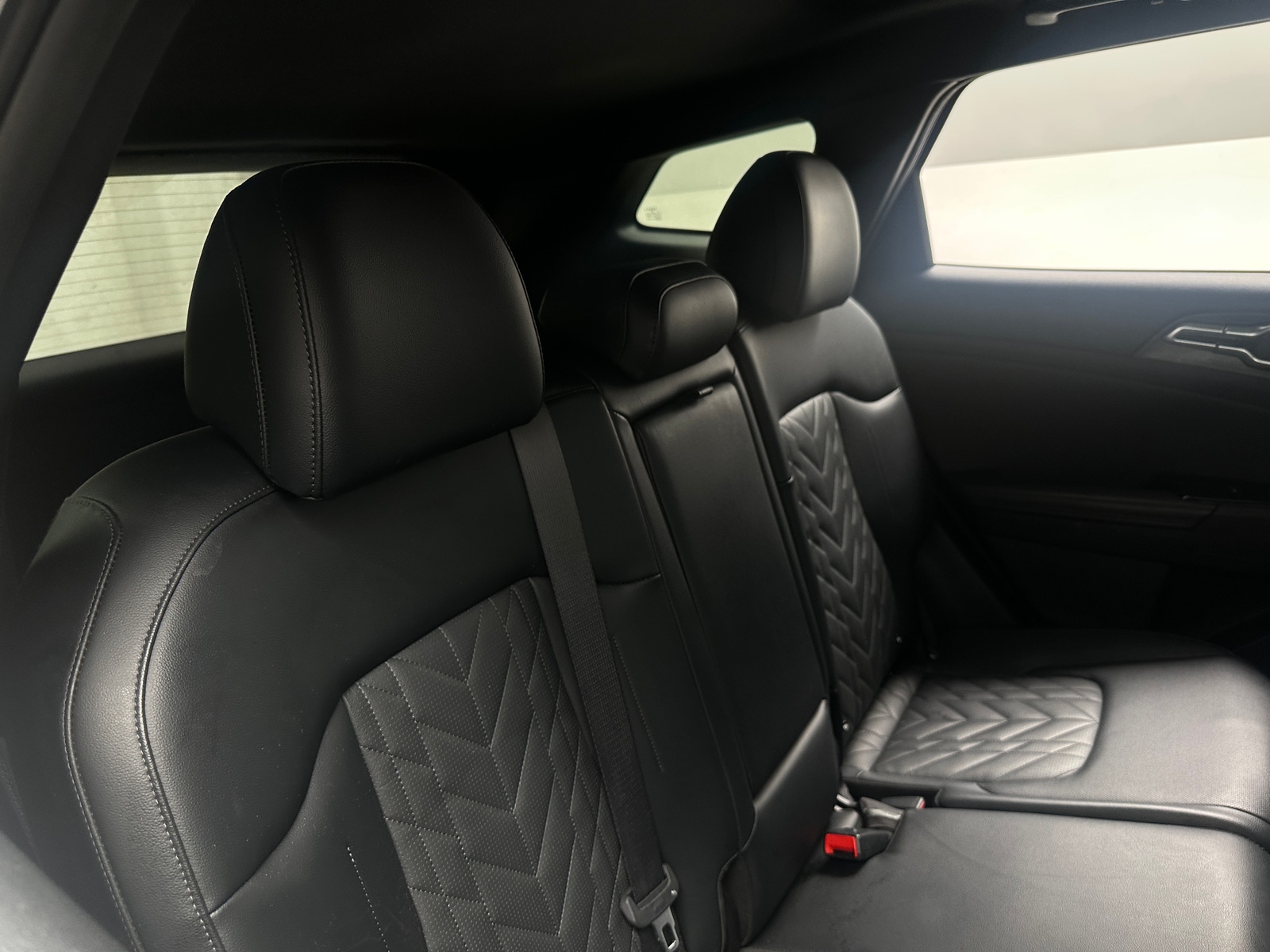 Thumbnail: 2023 Kia Sportage - 5