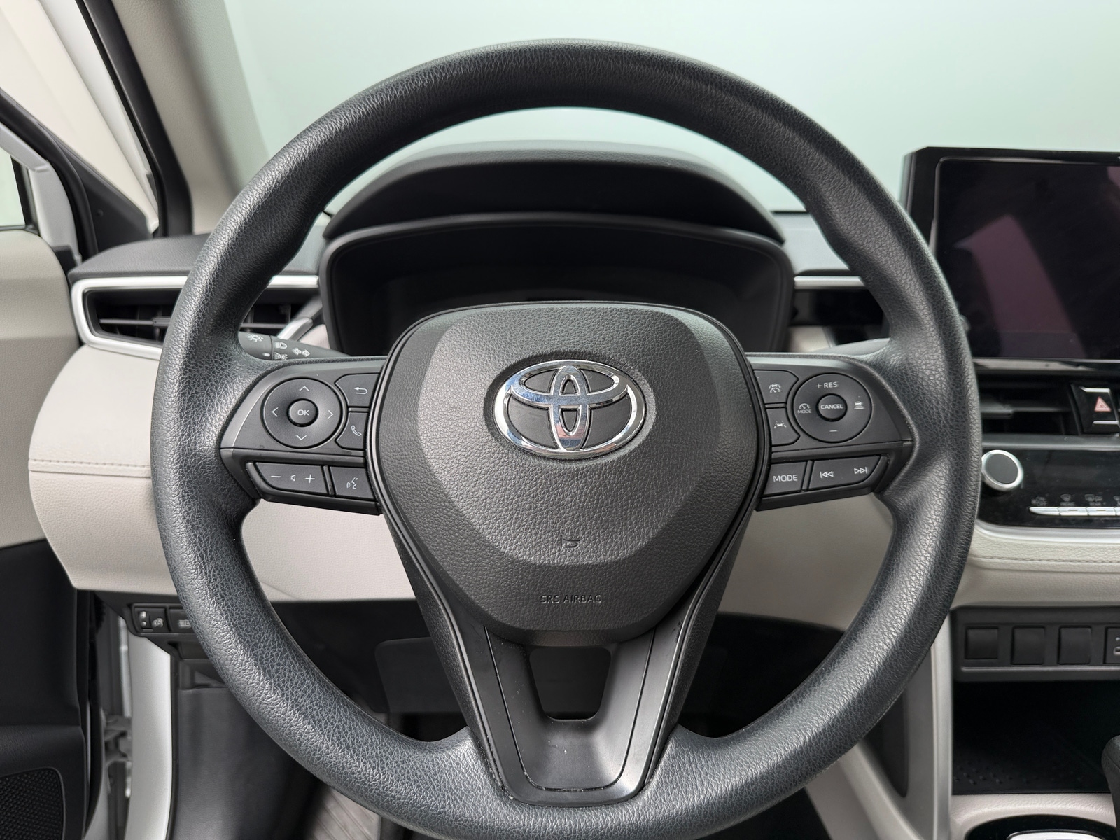 Thumbnail: 2023 Toyota Corolla Cross - 5