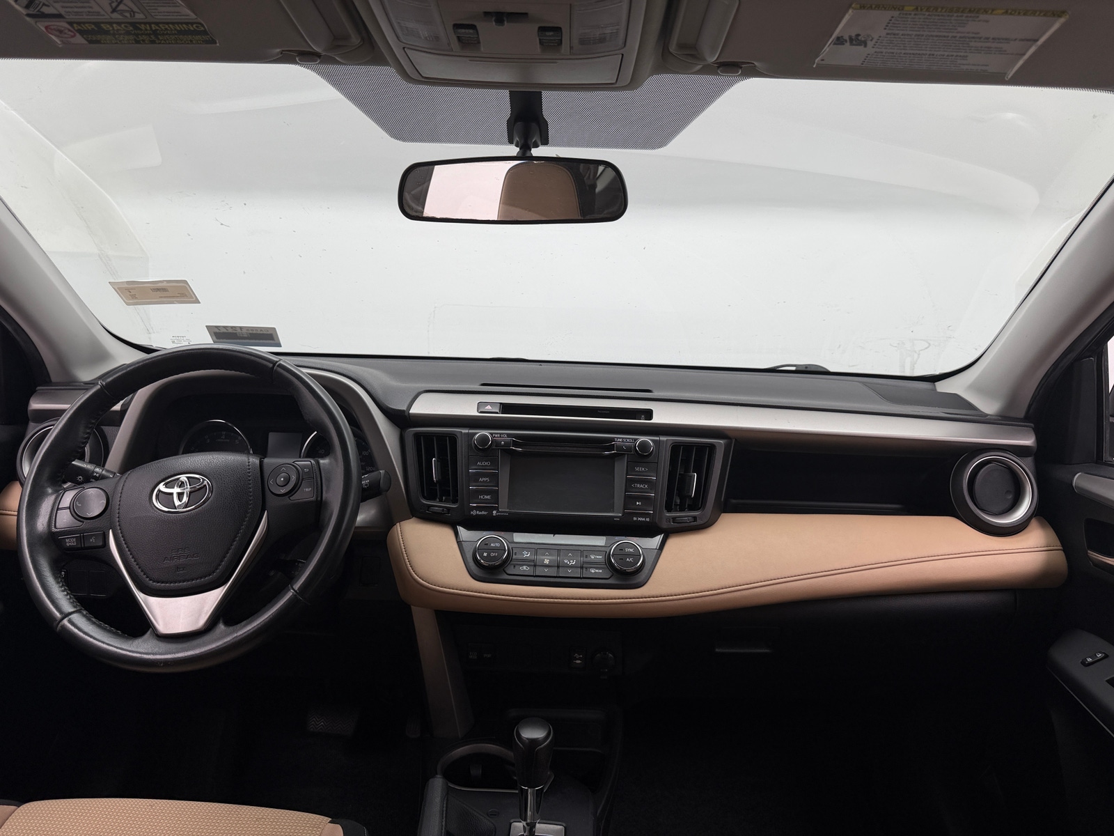 Thumbnail: 2016 Toyota RAV4 - 3