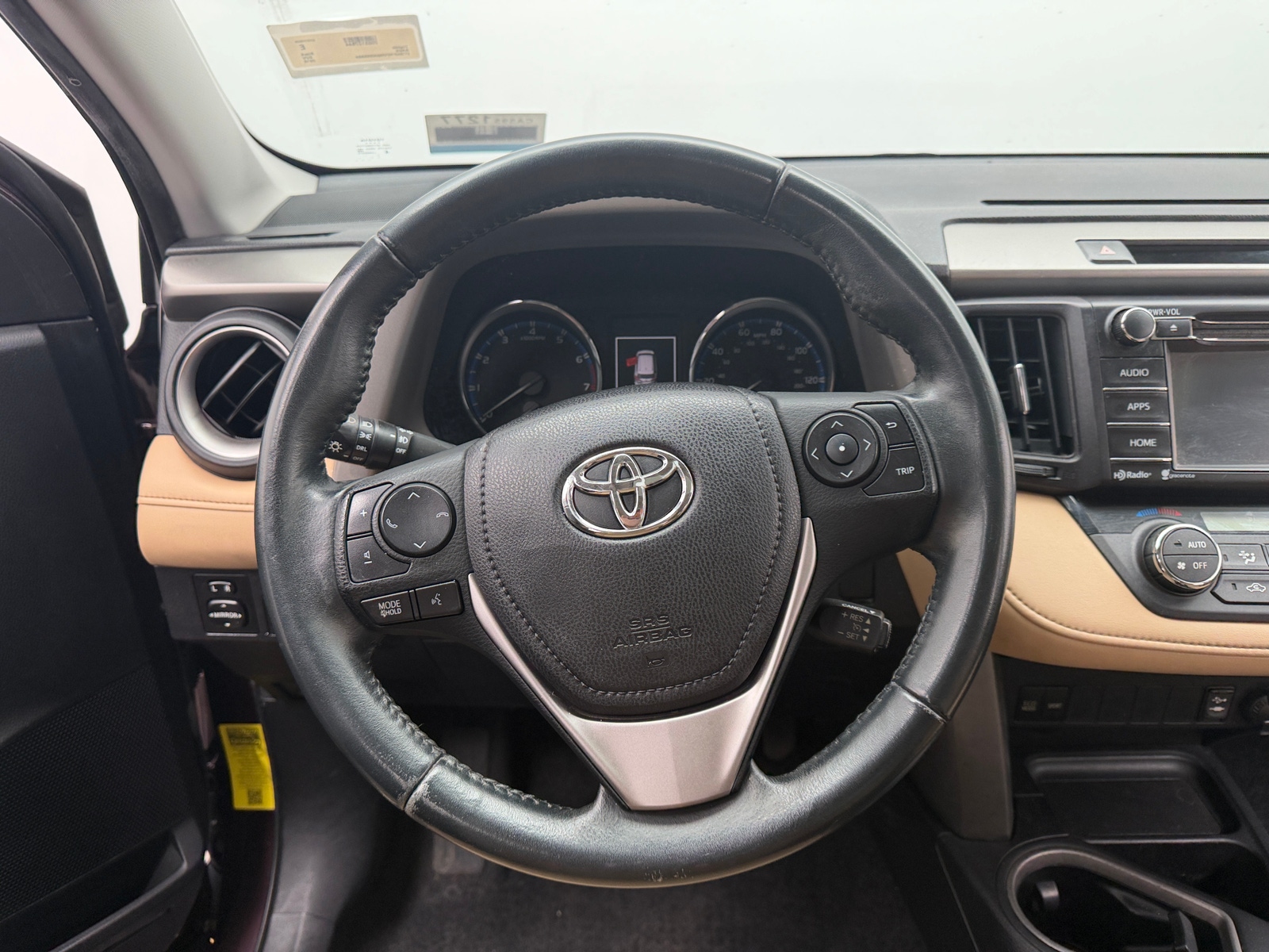 Thumbnail: 2016 Toyota RAV4 - 5