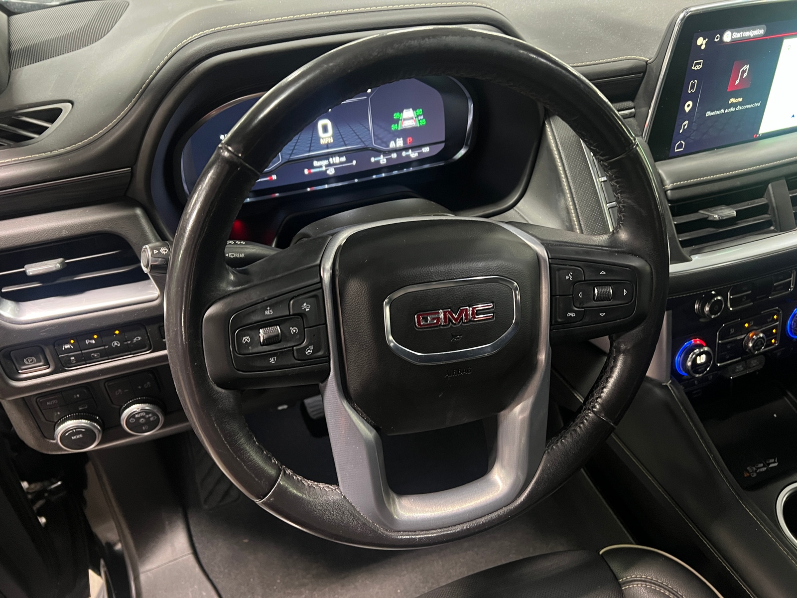 Thumbnail: 2022 GMC Yukon - 4