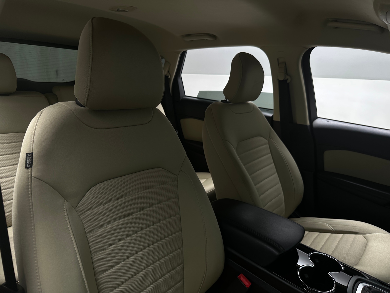 Thumbnail: 2015 Ford Edge - 2
