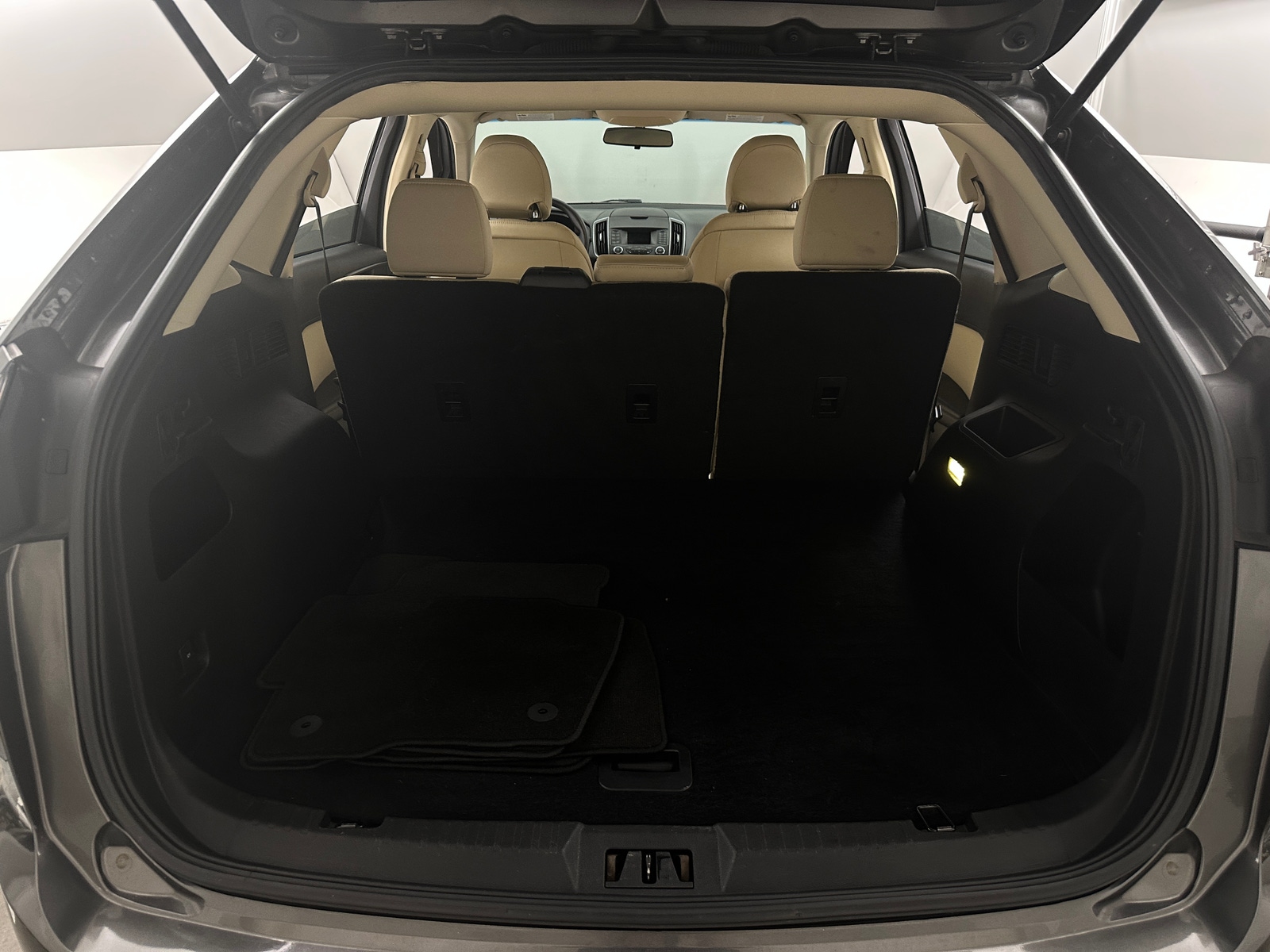 Thumbnail: 2015 Ford Edge - 7