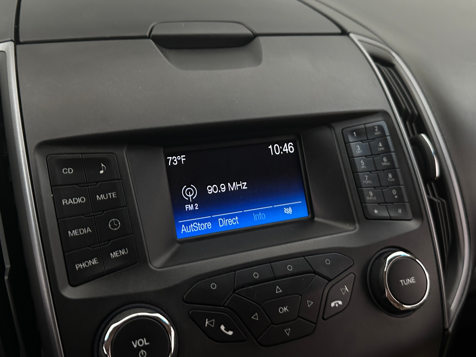 Thumbnail: 2015 Ford Edge - 4