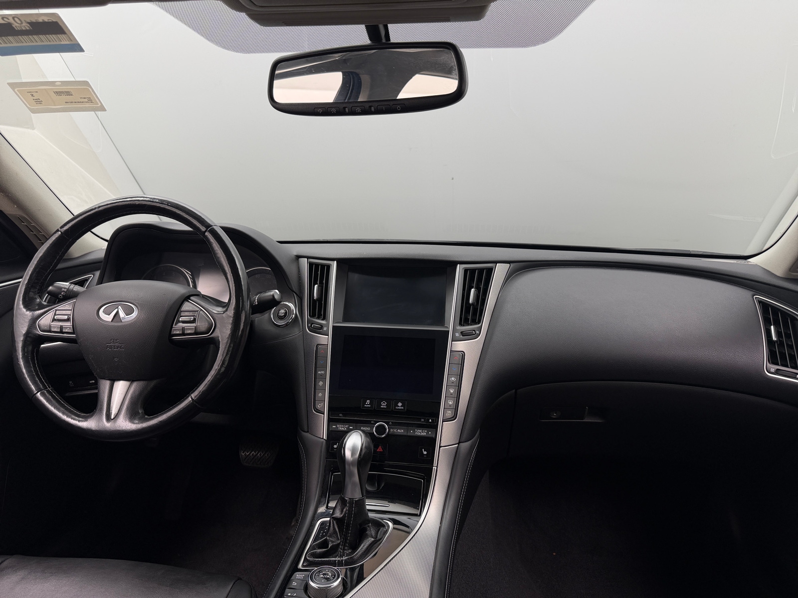 Thumbnail: 2014 INFINITI Q50 - 2