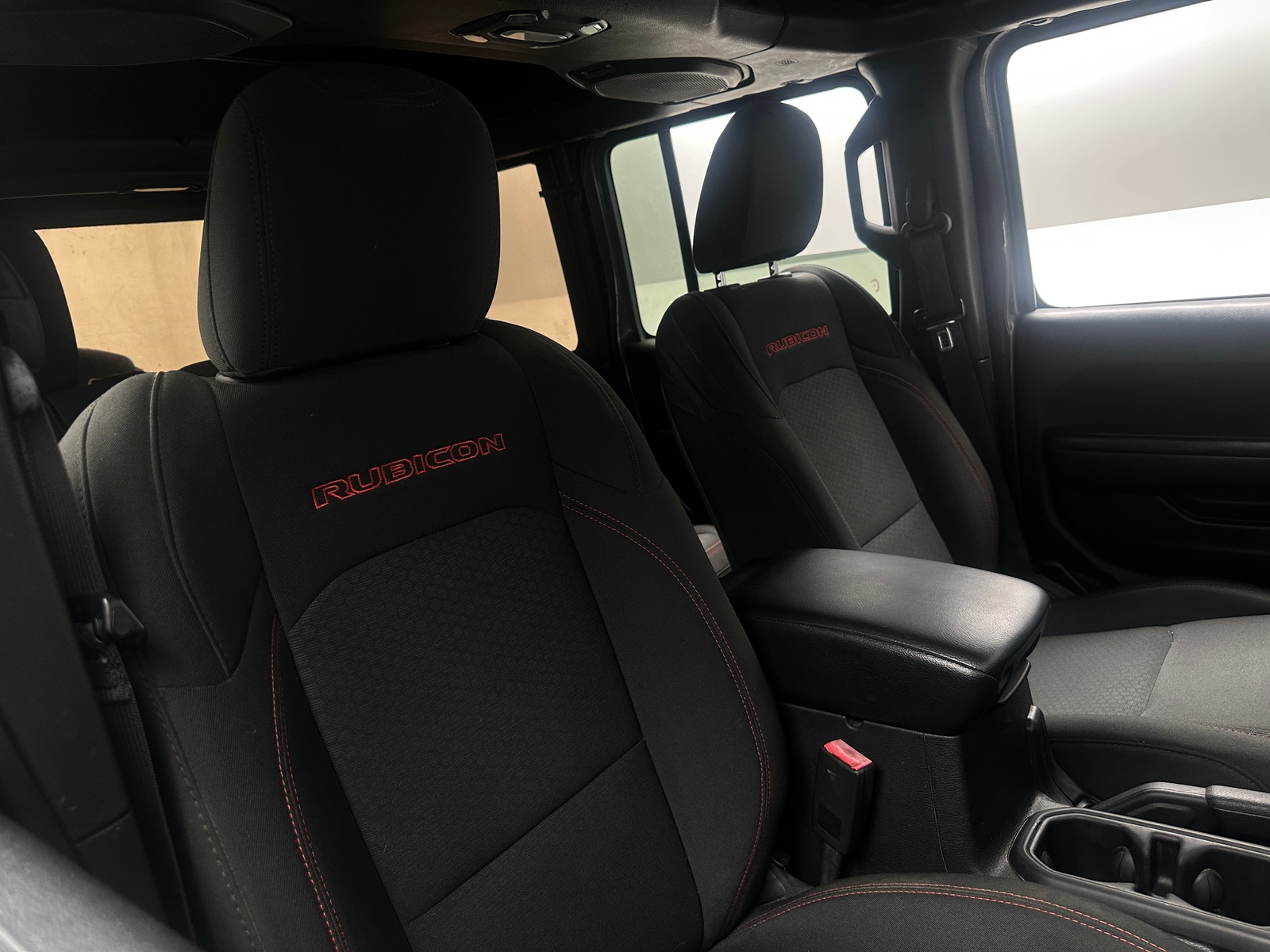 Thumbnail: 2019 Jeep Wrangler - 2