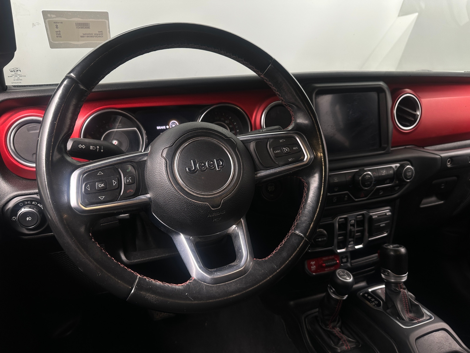 Thumbnail: 2019 Jeep Wrangler - 5