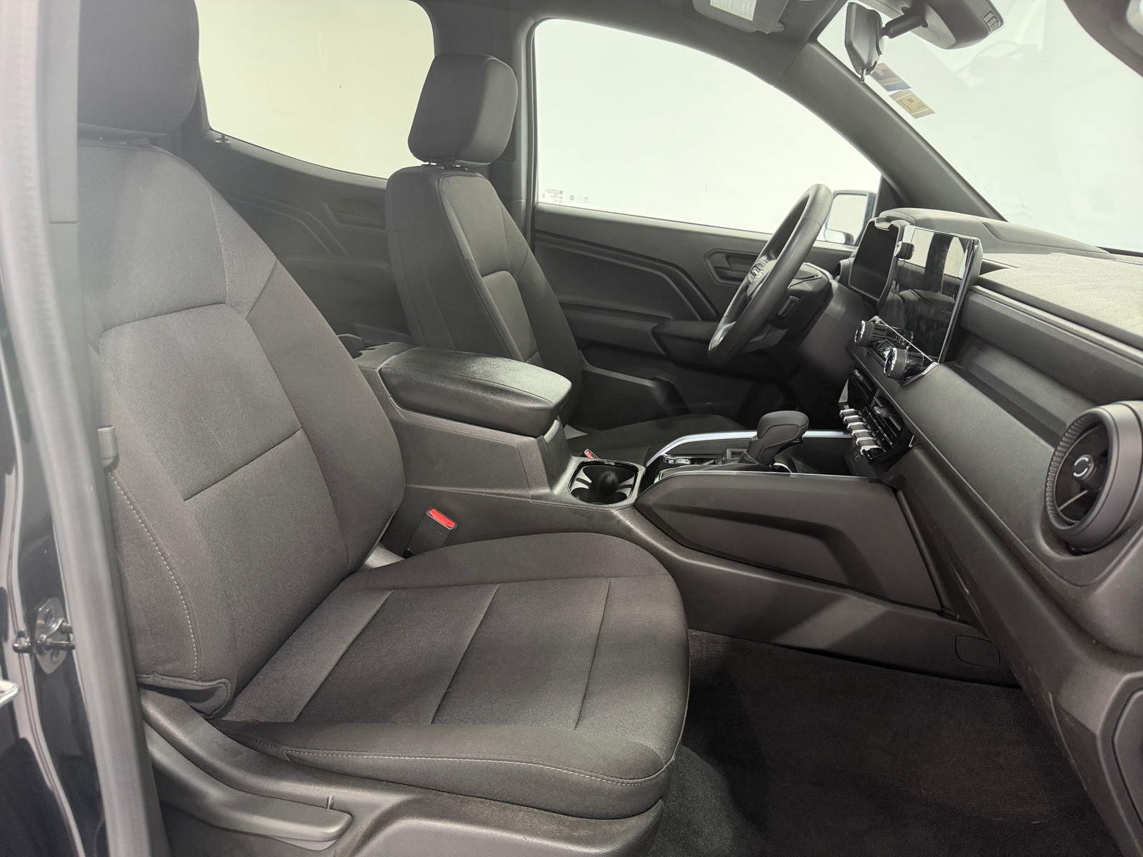 Thumbnail: 2024 Chevrolet Colorado - 2