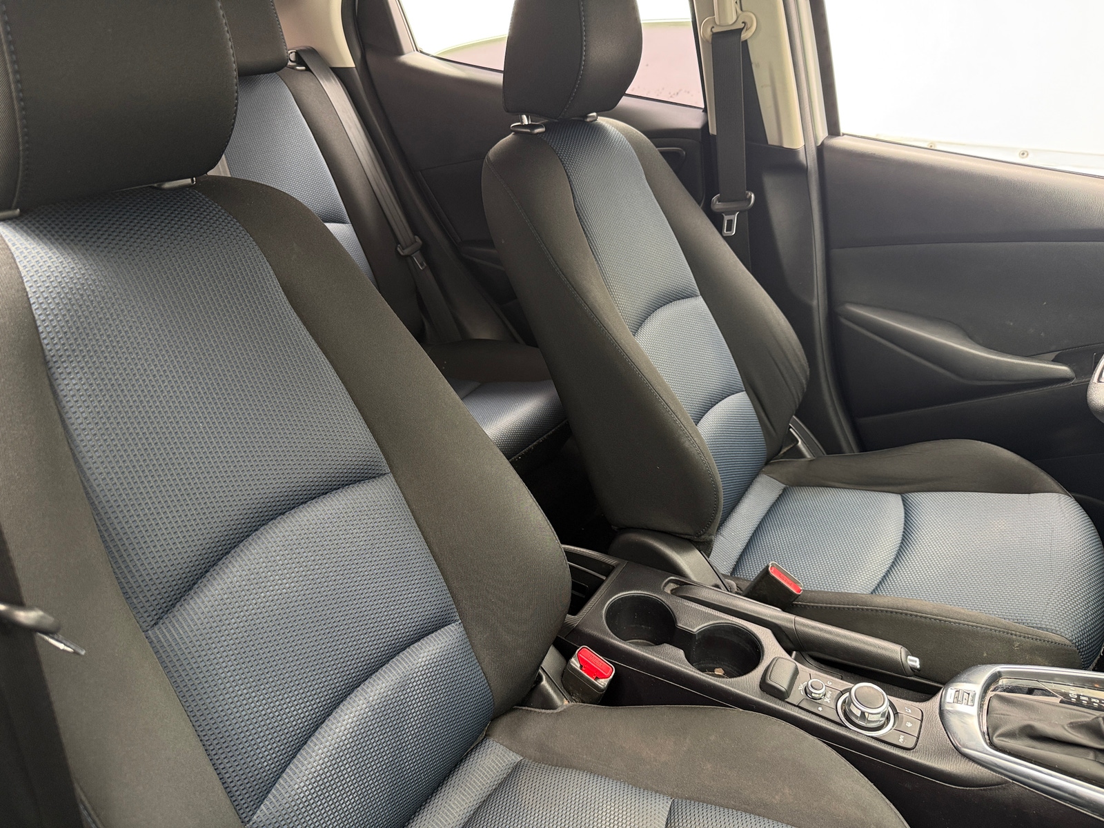 Thumbnail: 2019 Toyota Yaris - 2