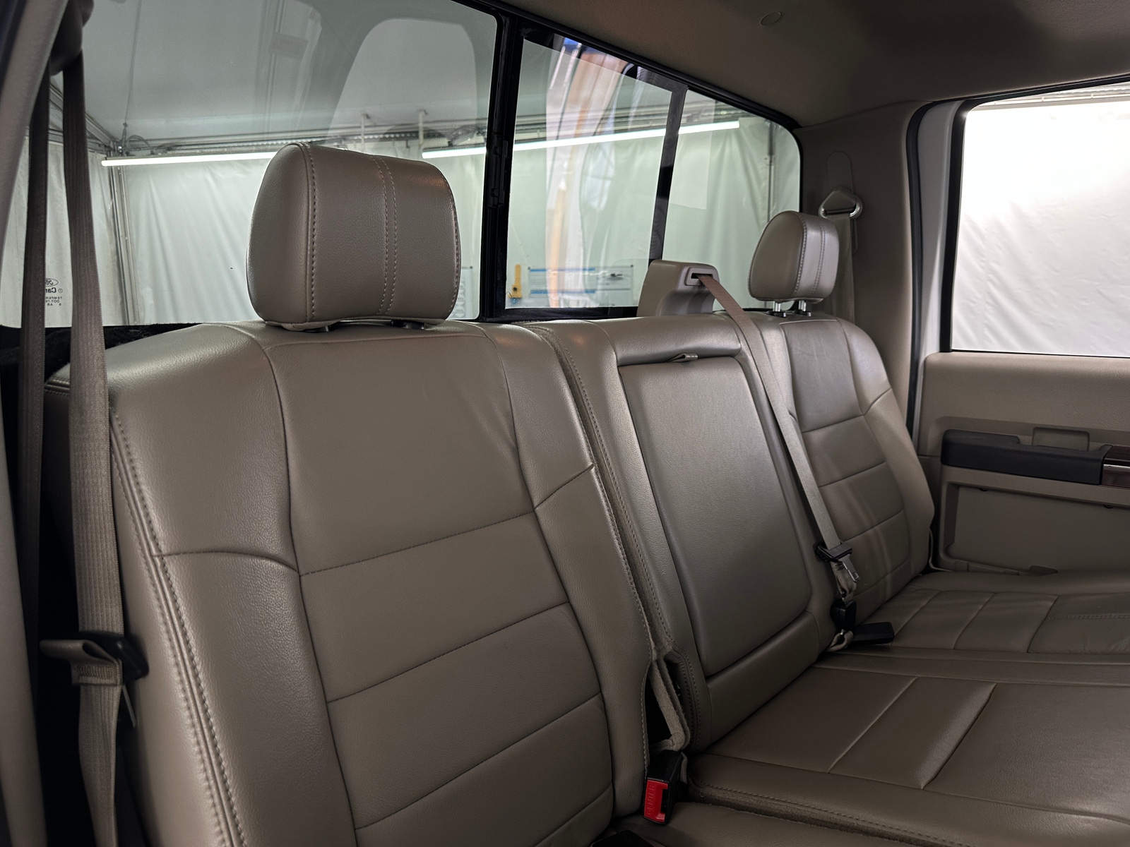 Thumbnail: 2010 Ford Econoline - 6
