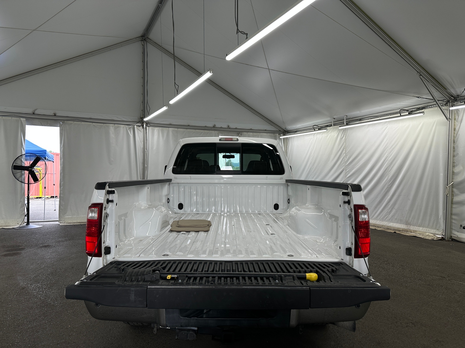 Thumbnail: 2010 Ford Econoline - 7