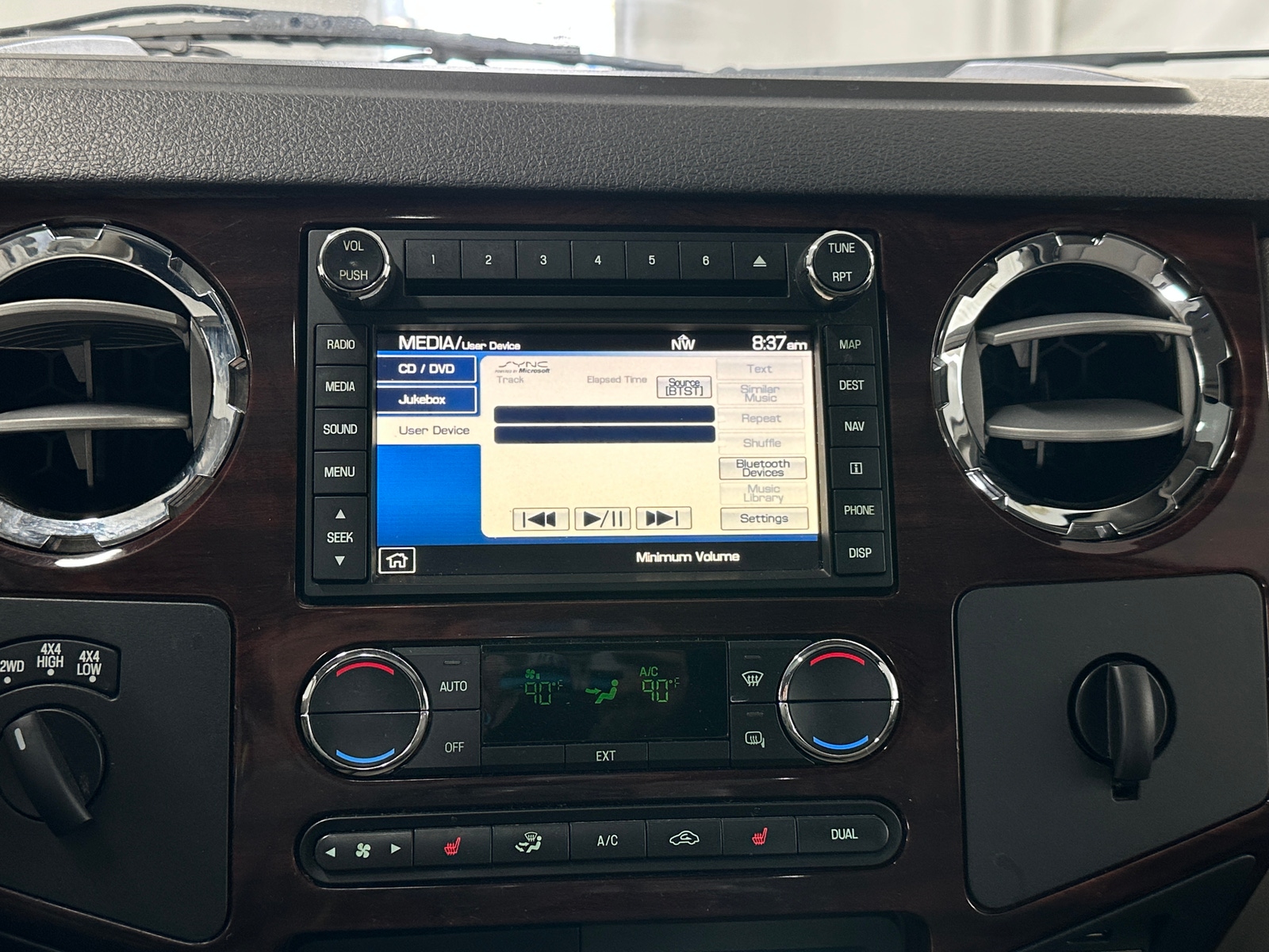 Thumbnail: 2010 Ford Econoline - 4