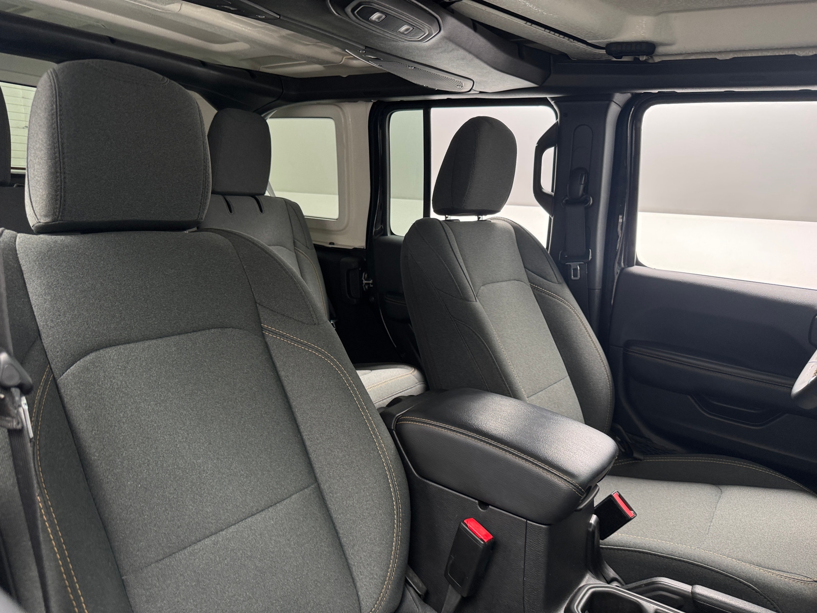 Thumbnail: 2025 Jeep Wrangler - 2