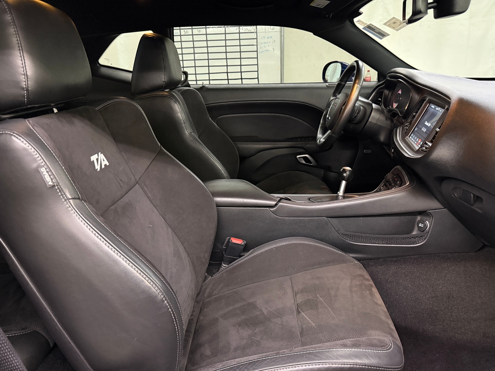Thumbnail: 2019 Dodge Challenger - 2