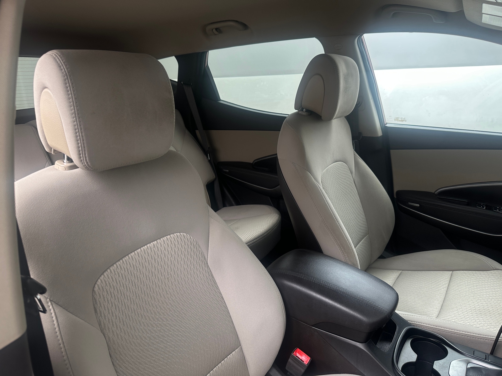 Thumbnail: 2017 Hyundai Santa Fe - 2