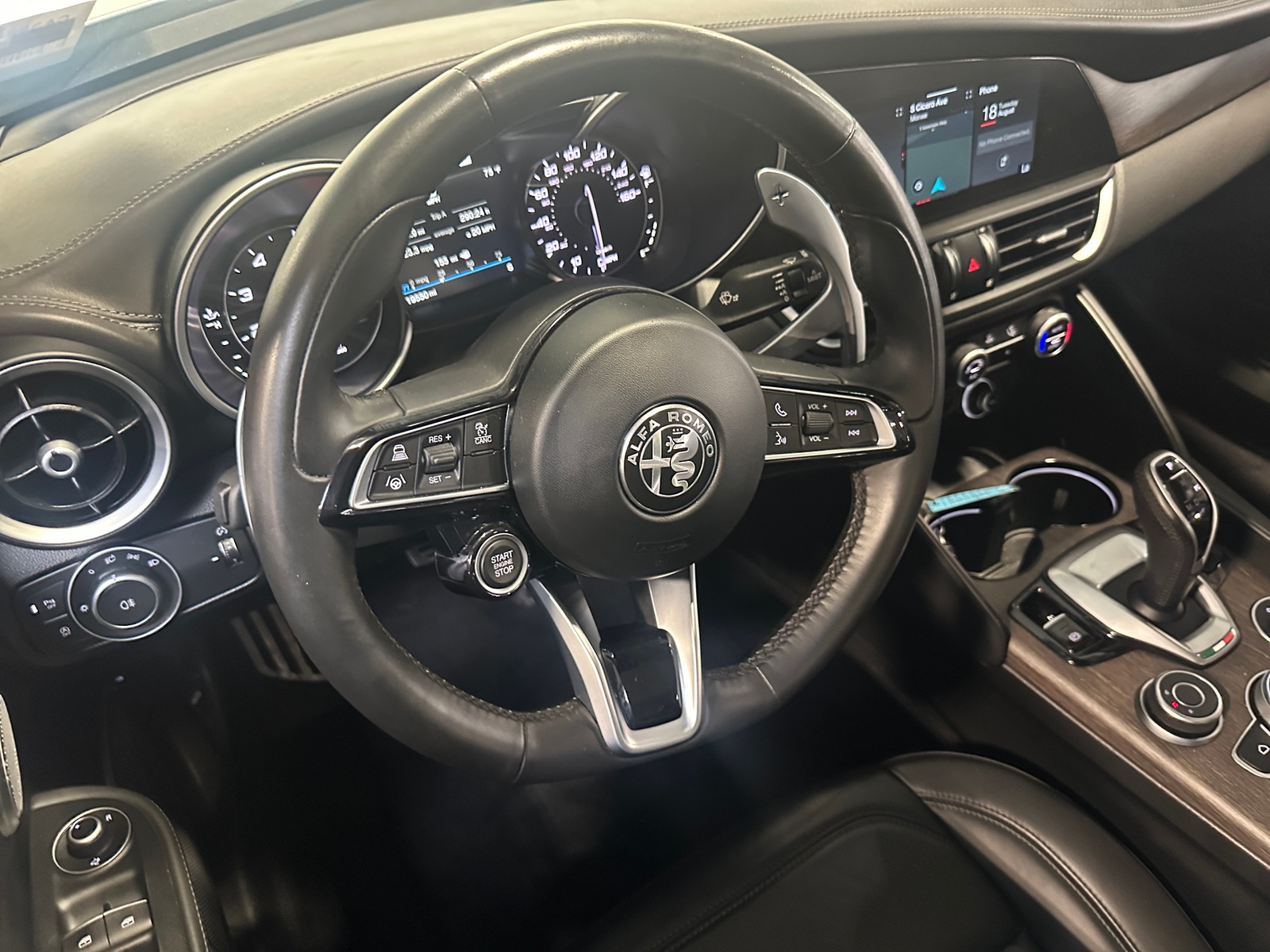 Thumbnail: 2020 Alfa Romeo Giulia - 4
