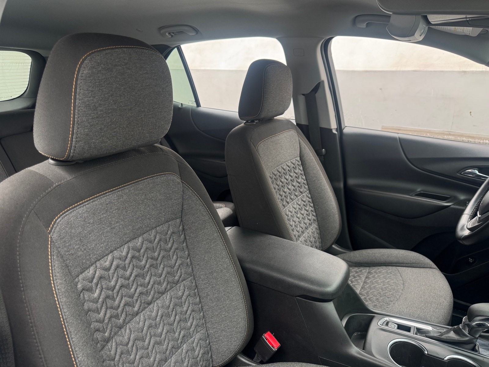 Thumbnail: 2023 Chevrolet Equinox - 2