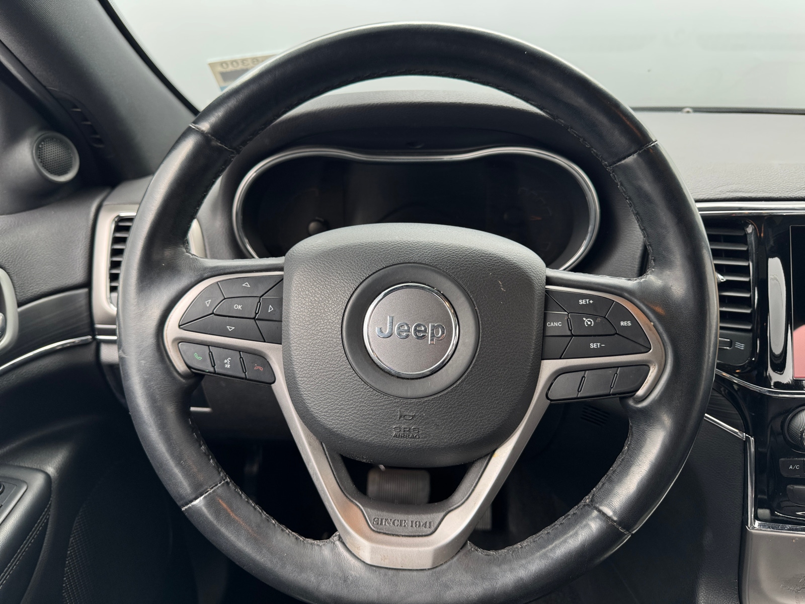 Thumbnail: 2021 Jeep Grand Cherokee - 4