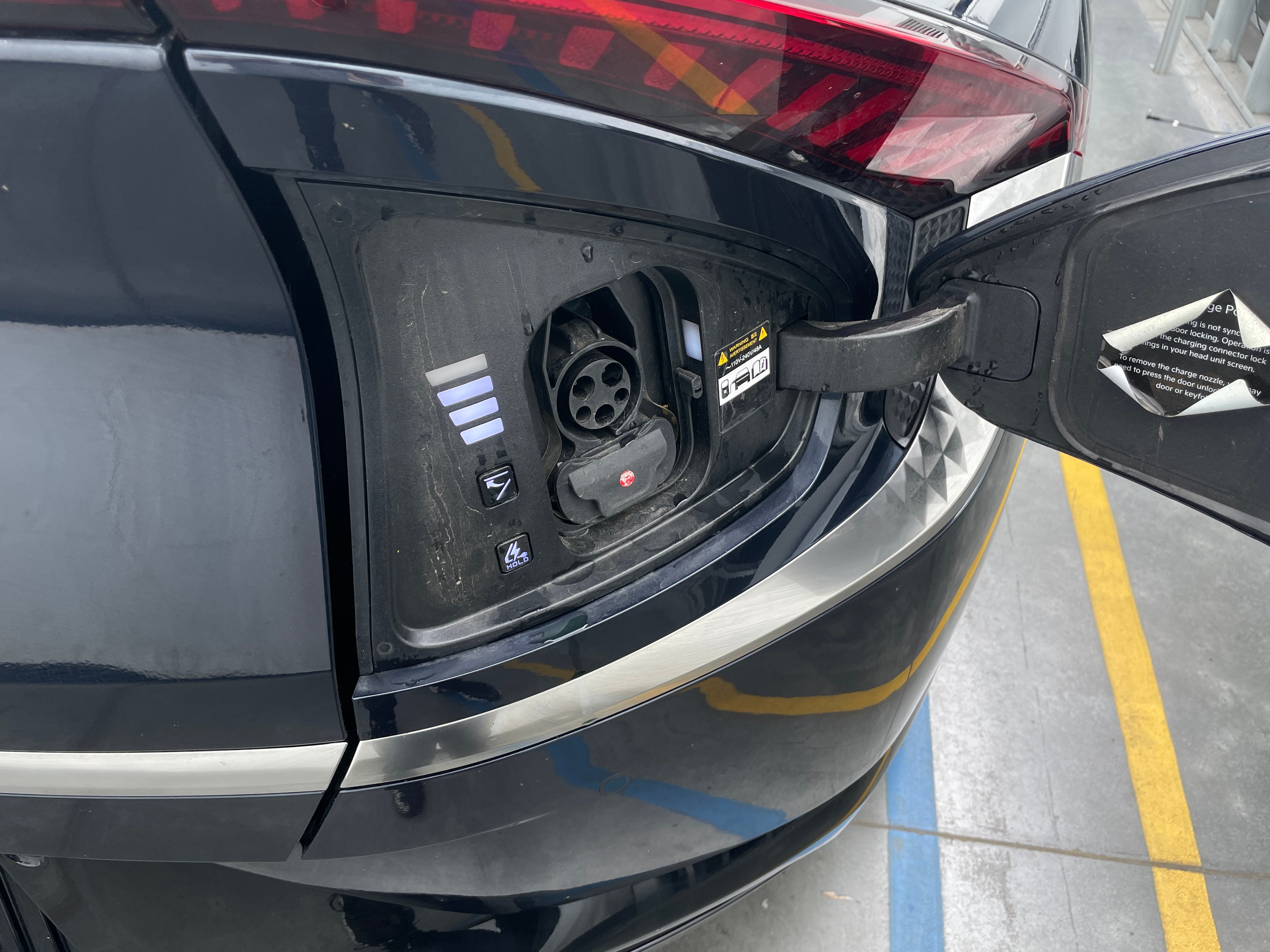 Used 2024 Kia EV6 Wind with VIN KNDC34LA7R5220381 for sale in Auburn, WA