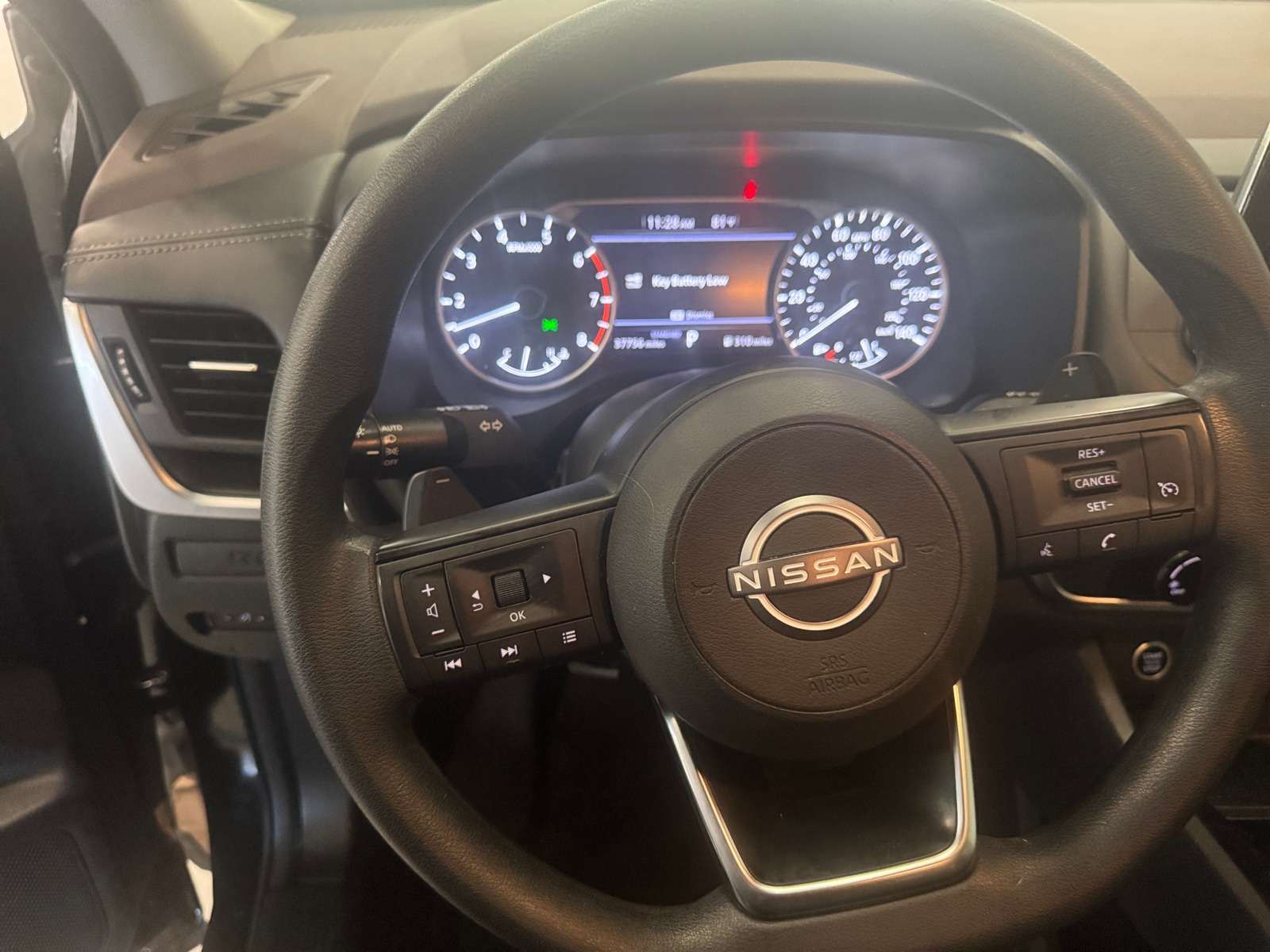 Thumbnail: 2023 Nissan Rogue - 5