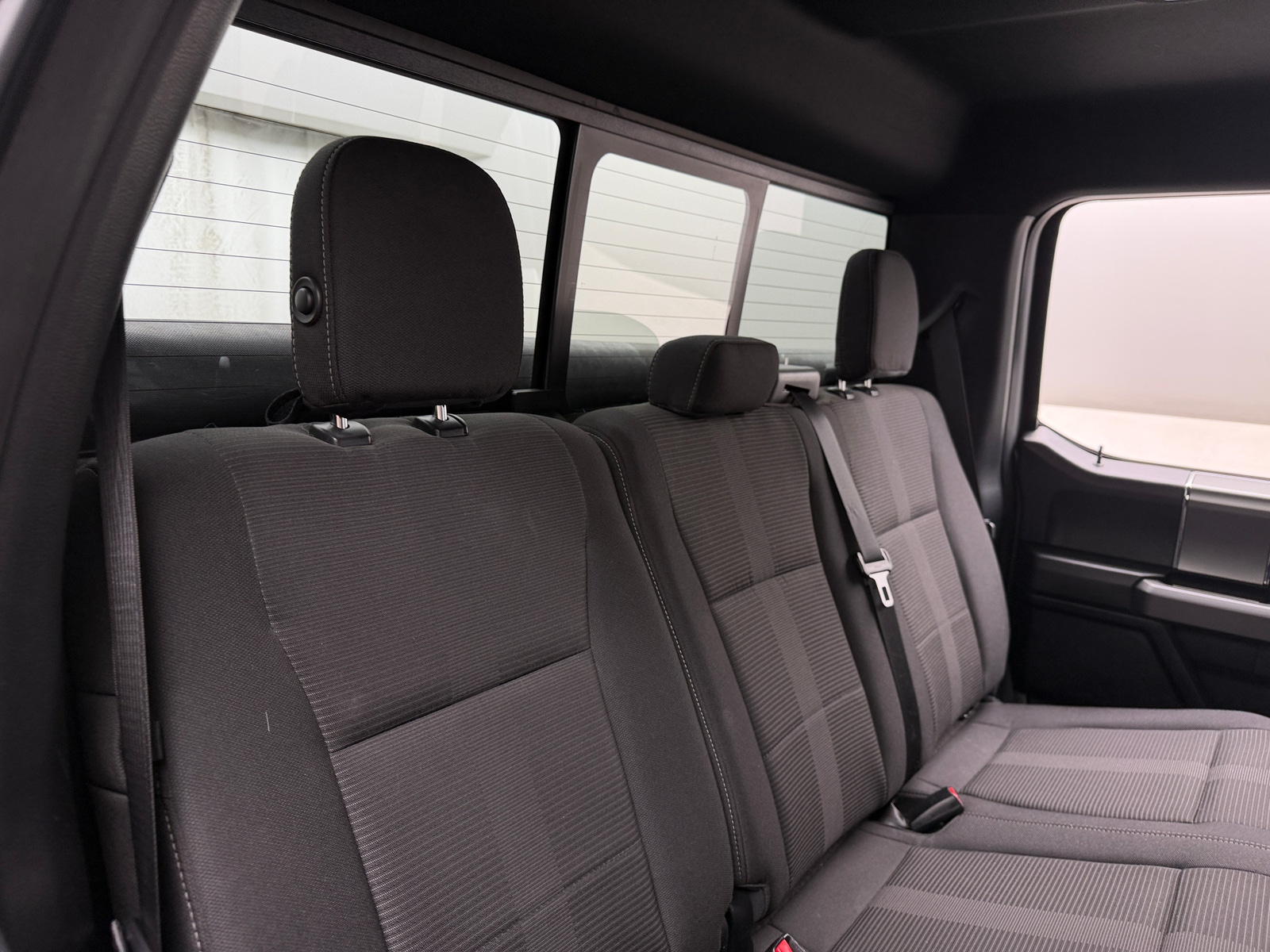 Thumbnail: 2017 Ford Econoline - 6
