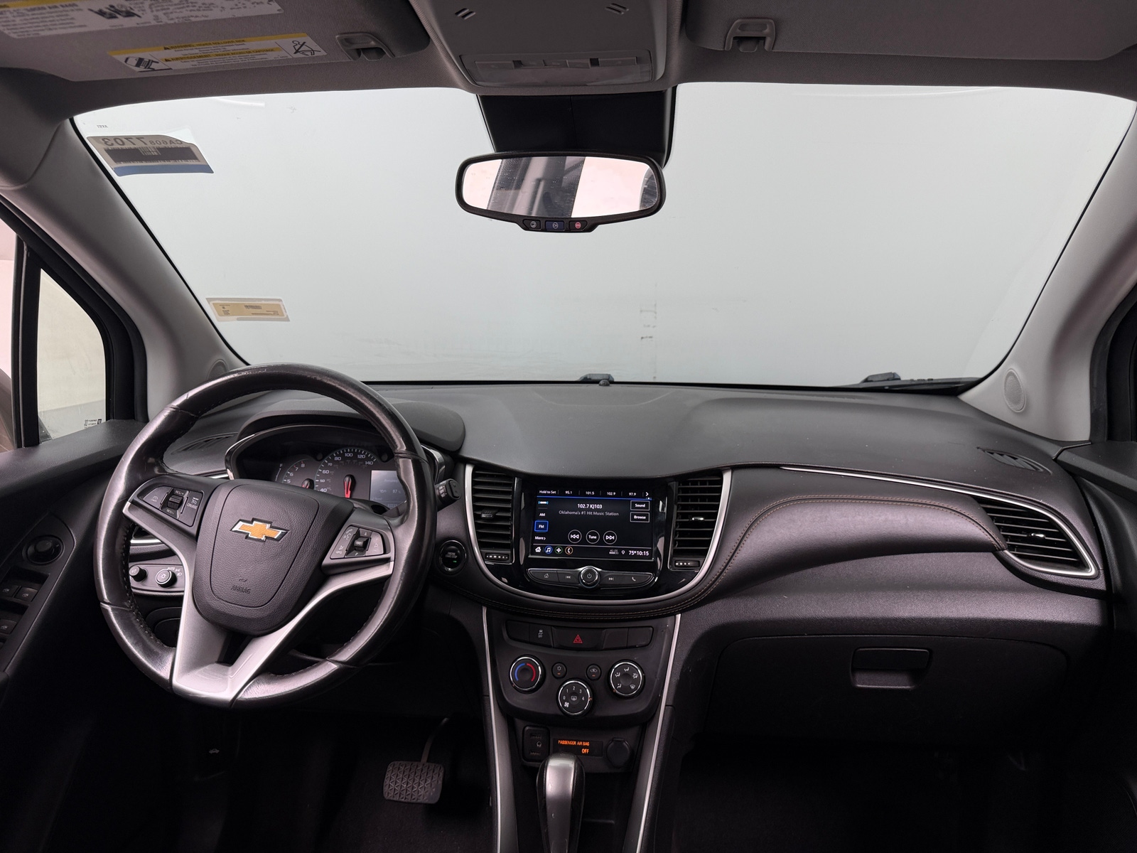 Thumbnail: 2022 Chevrolet Trax - 2